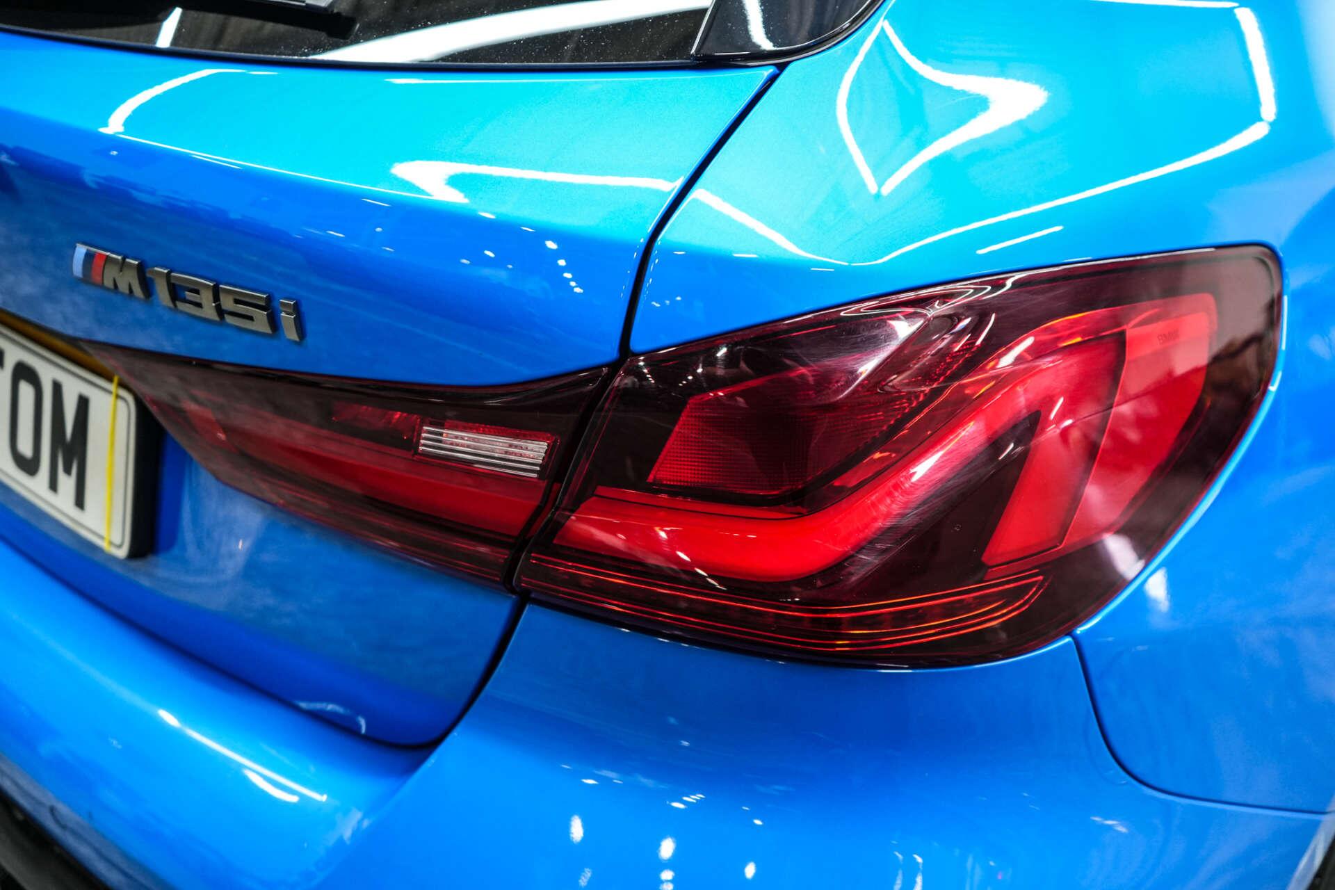 BMW 1 Series view 11