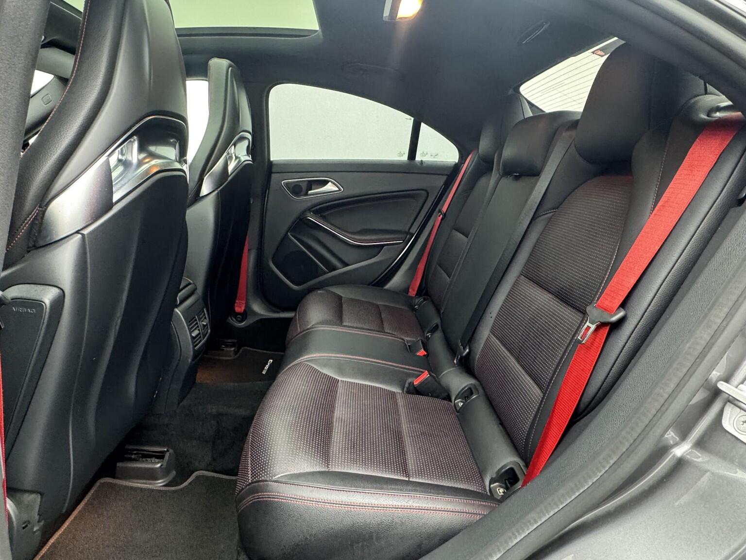 Mercedes-Benz Cla view 42