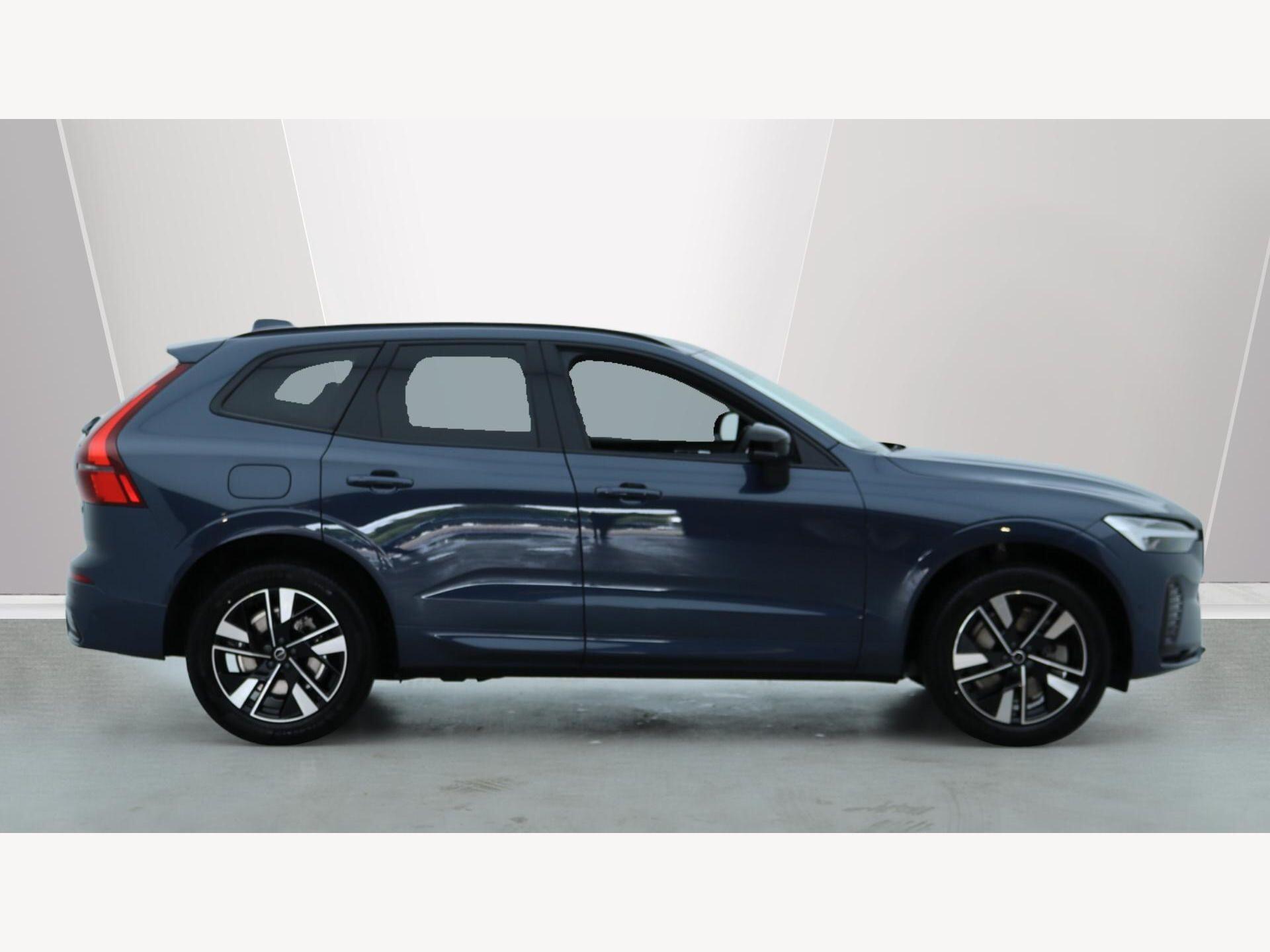 Volvo XC60 view 3