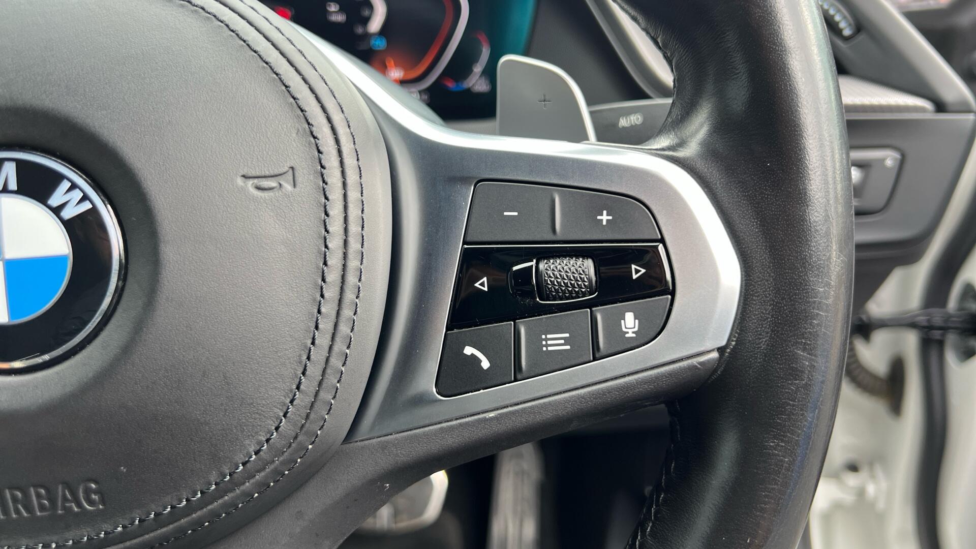 BMW 2 Series view 18