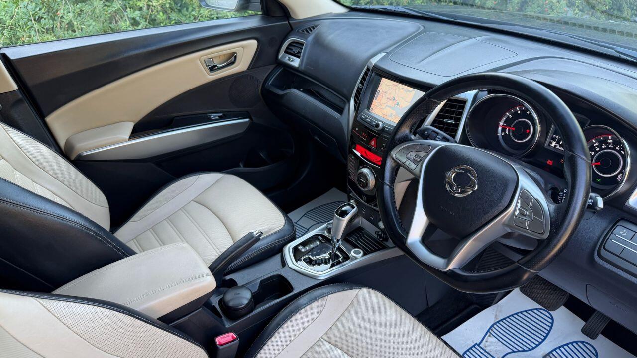 KGM Tivoli view 10
