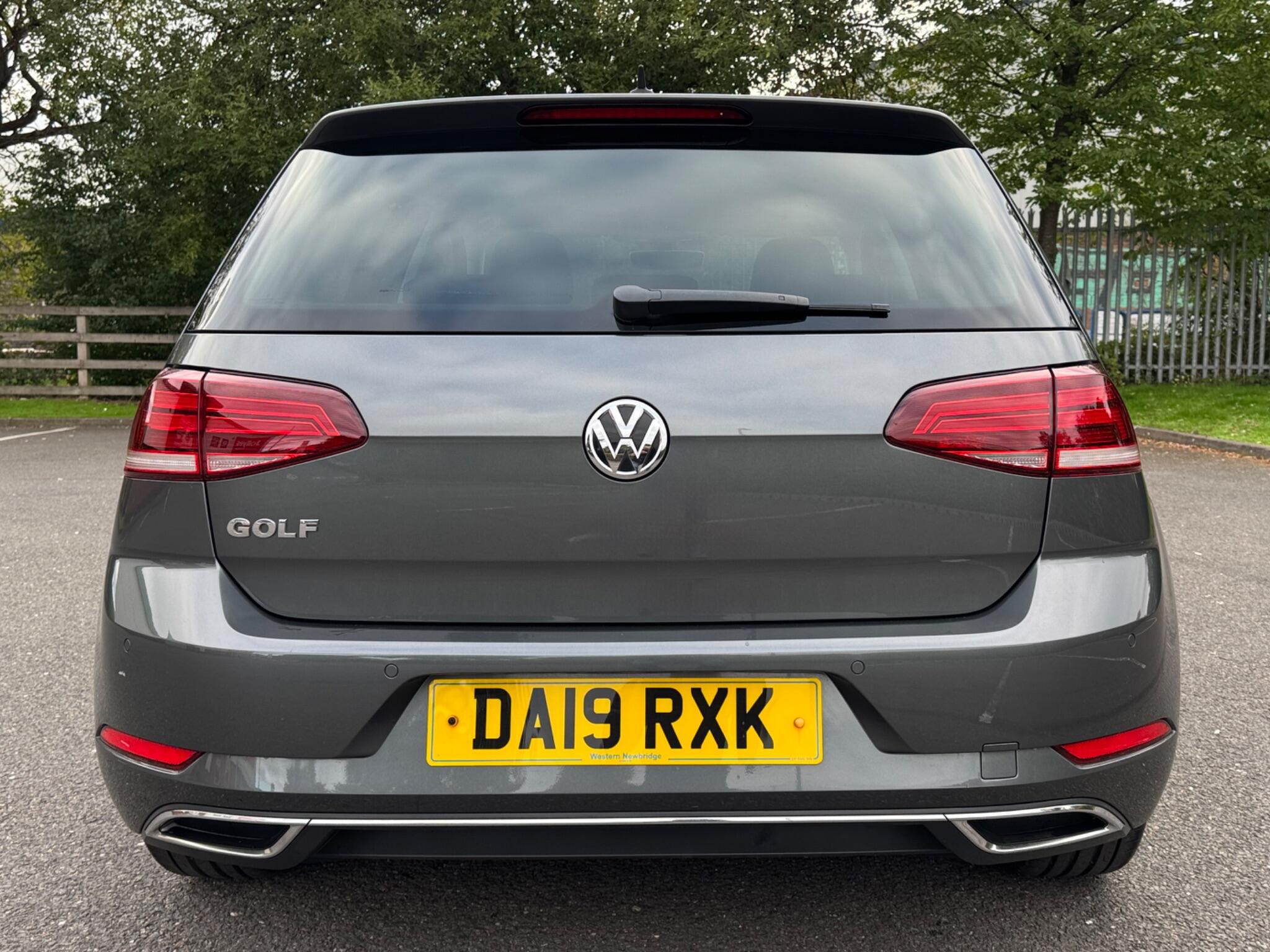 Volkswagen Golf view 7