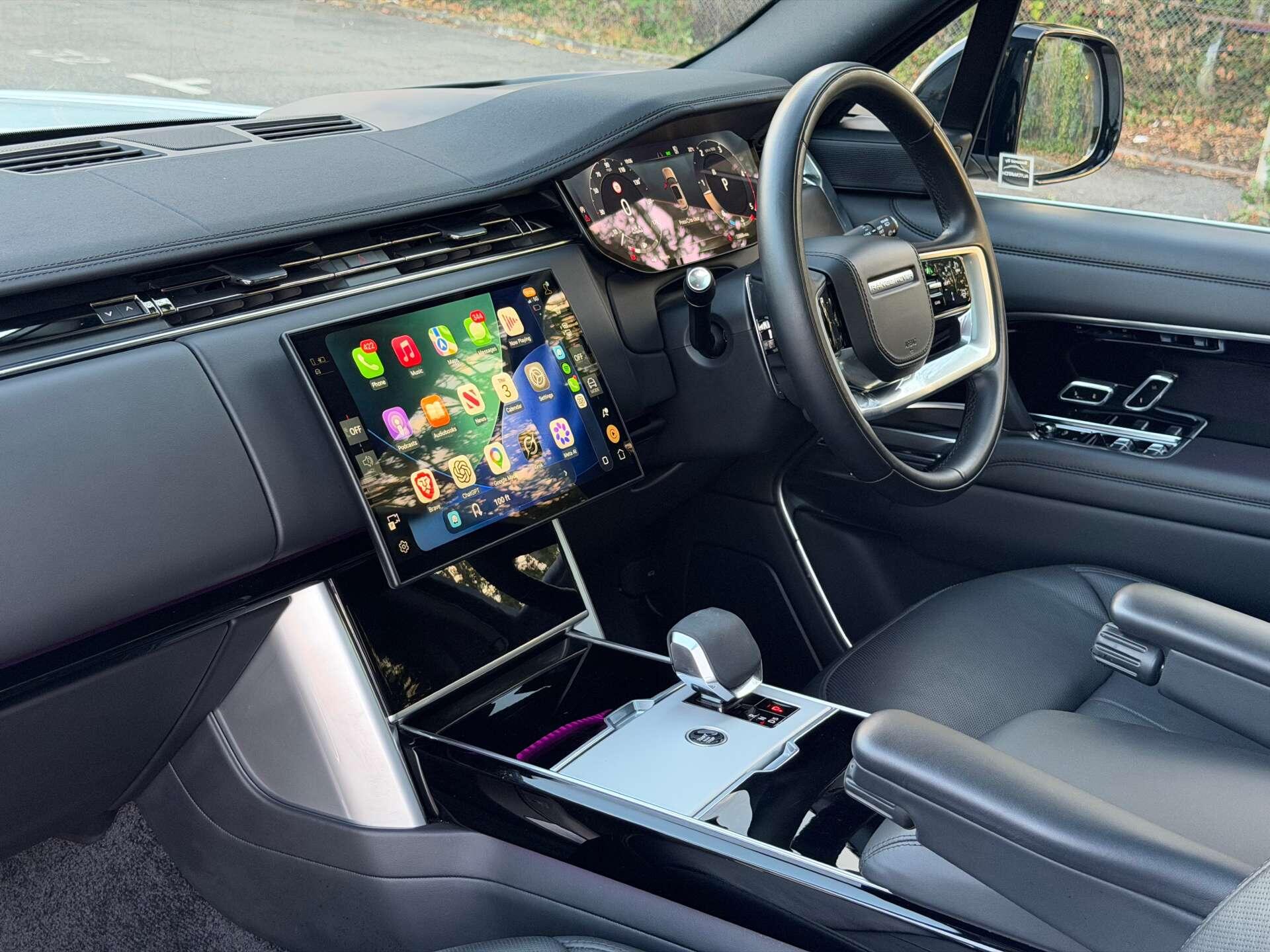 Land Rover Range Rover view 29