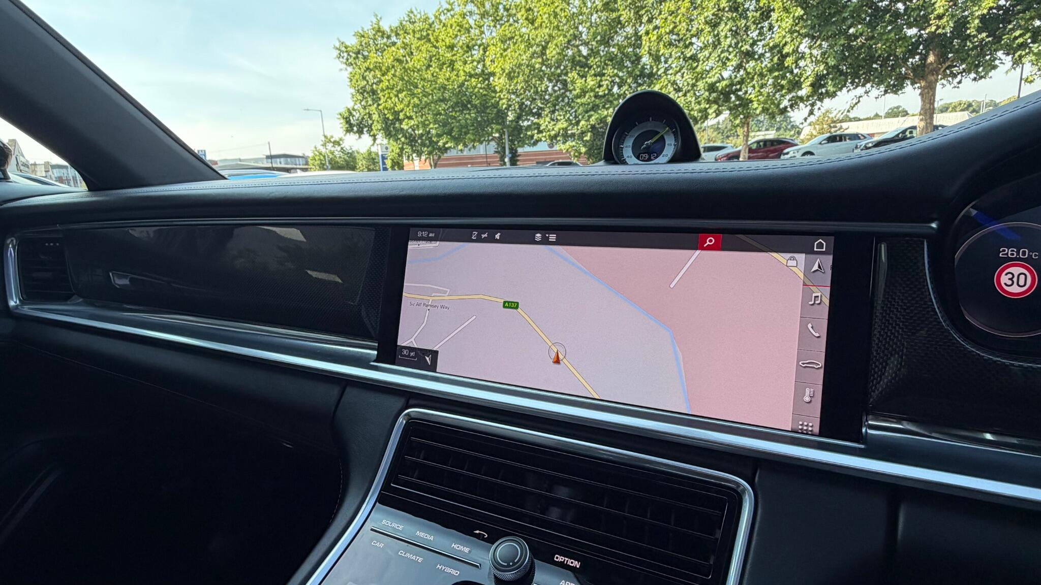 Porsche Panamera view 32