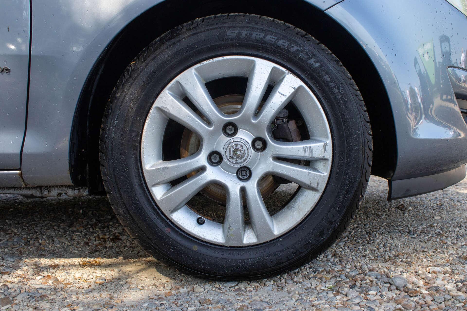 Vauxhall Corsa view 28
