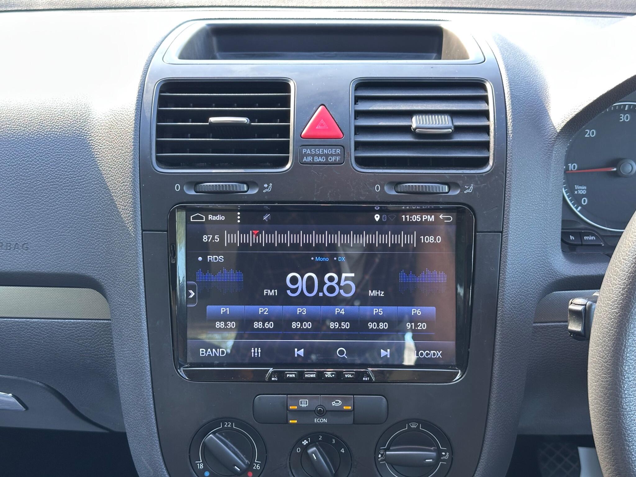 Volkswagen Golf view 29