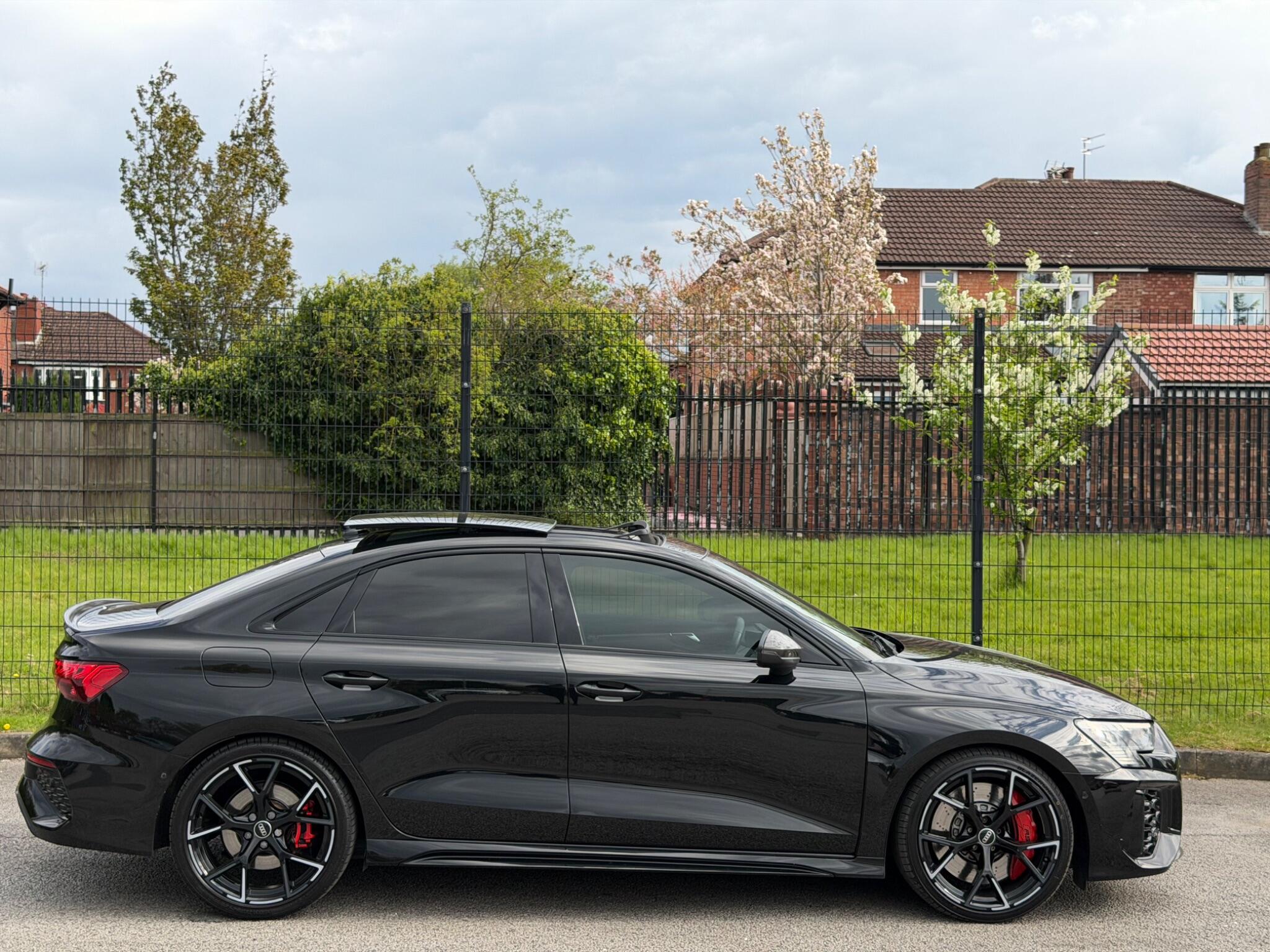 Audi RS3 view 11