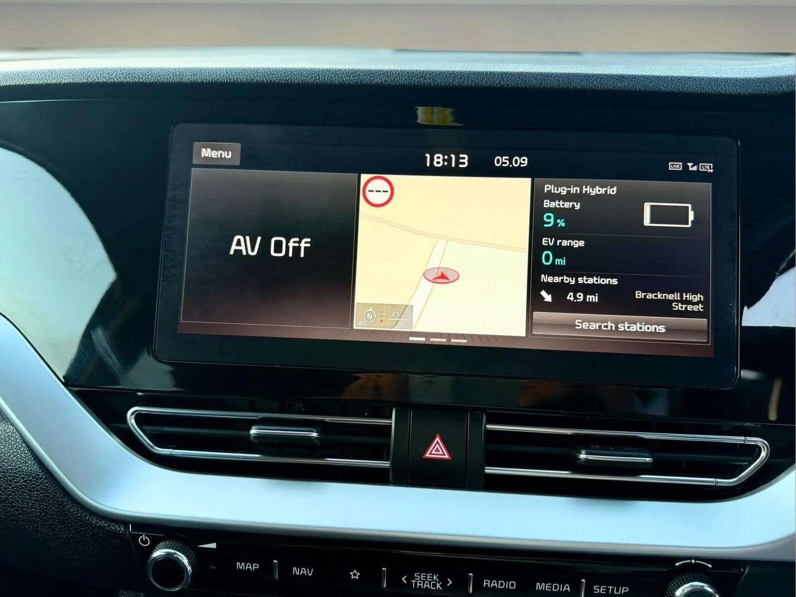 Kia Niro view 45