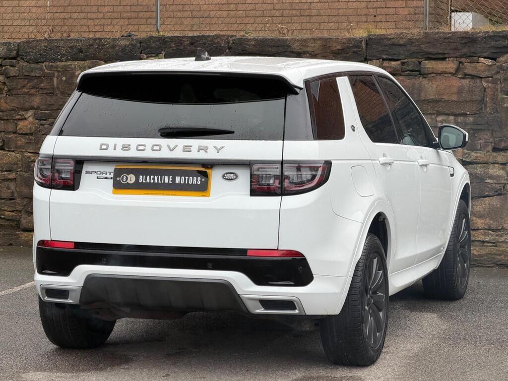 Land Rover Discovery Sport view 7