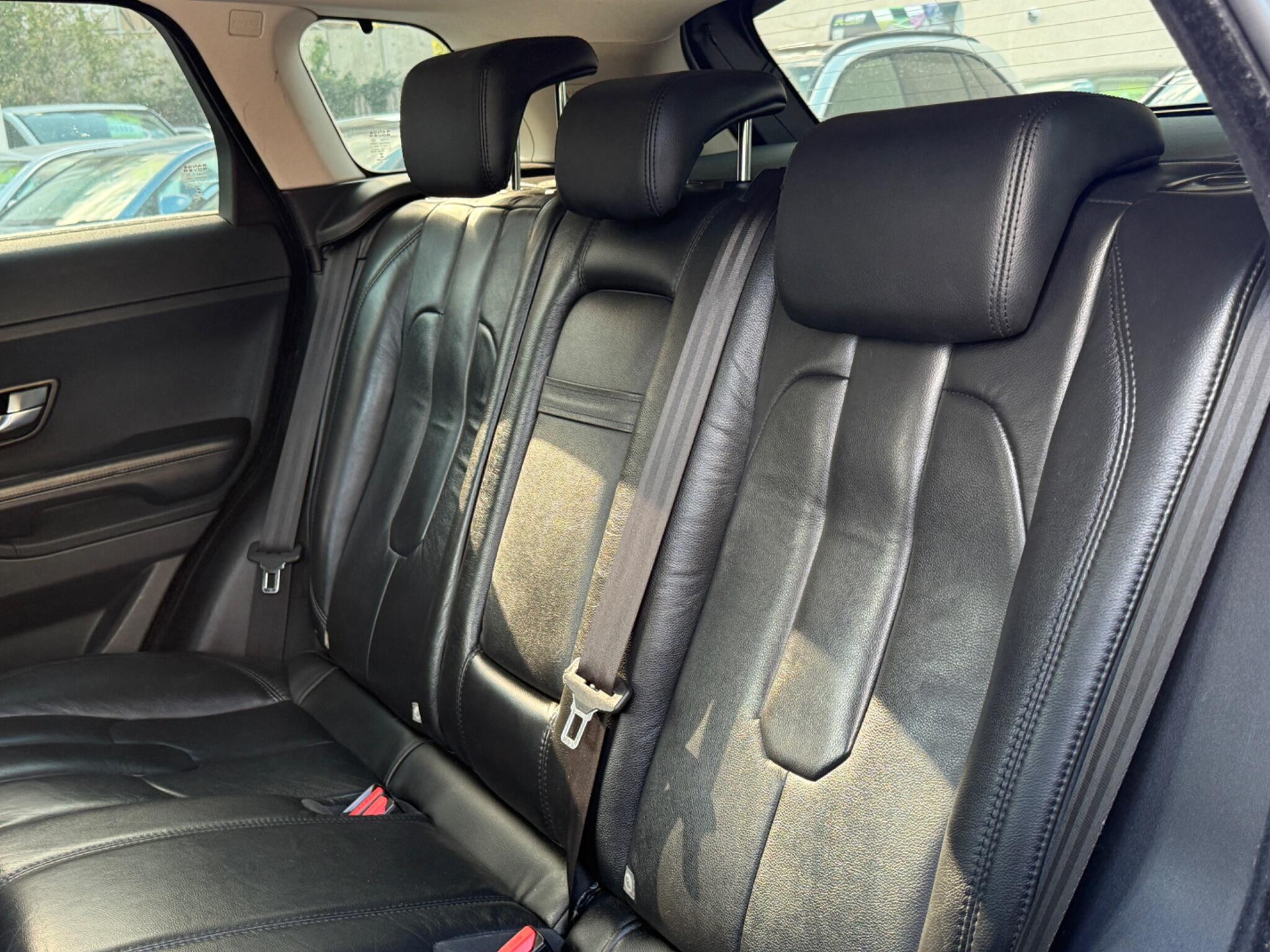 Land Rover Range Rover Evoque - Image 51