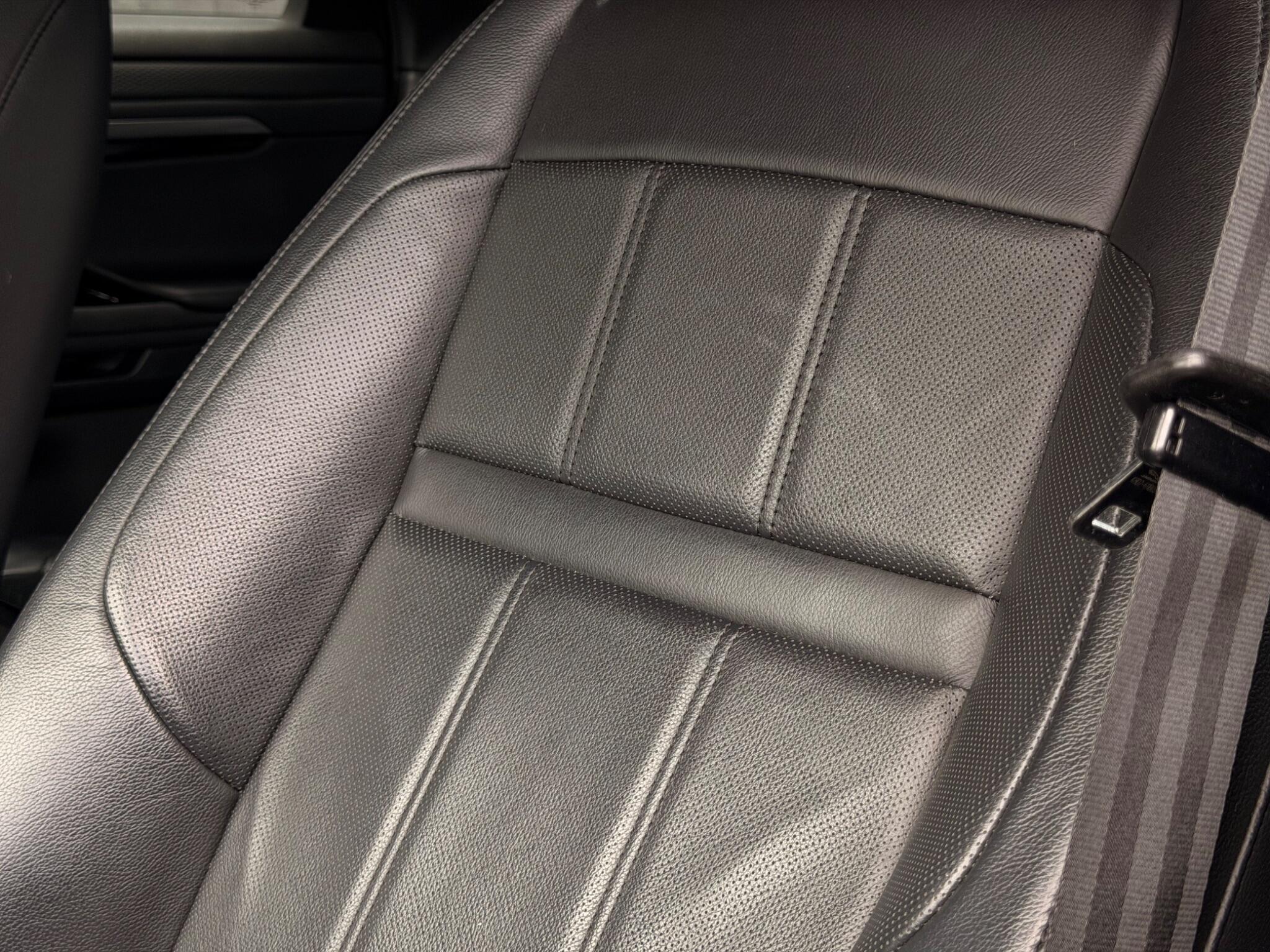 Land Rover Range Rover Evoque view 39