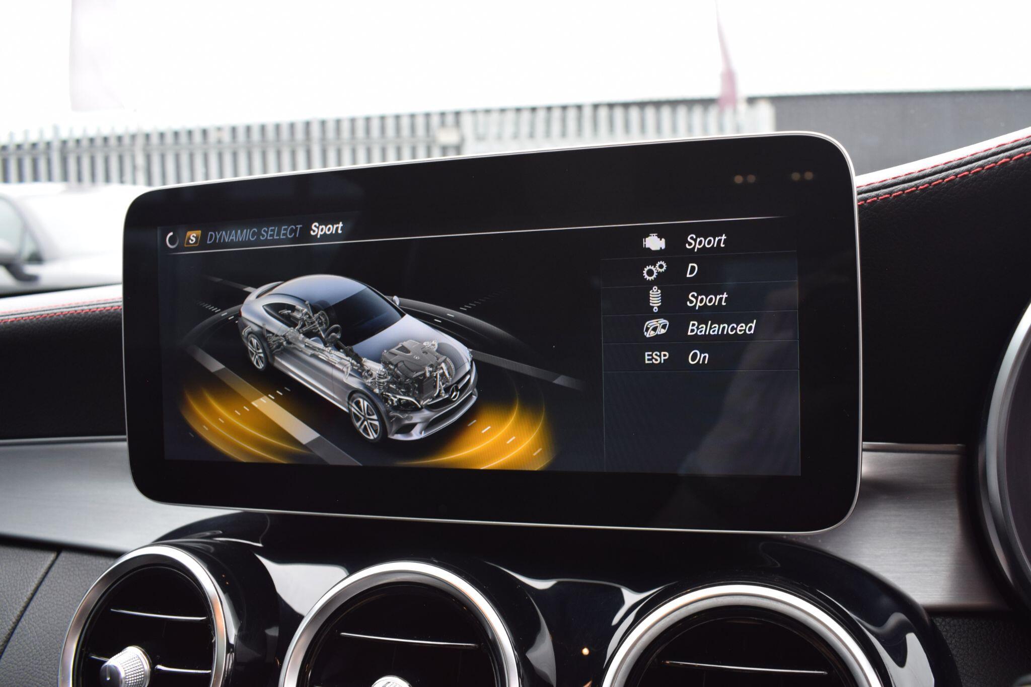Mercedes-Benz C Class view 19