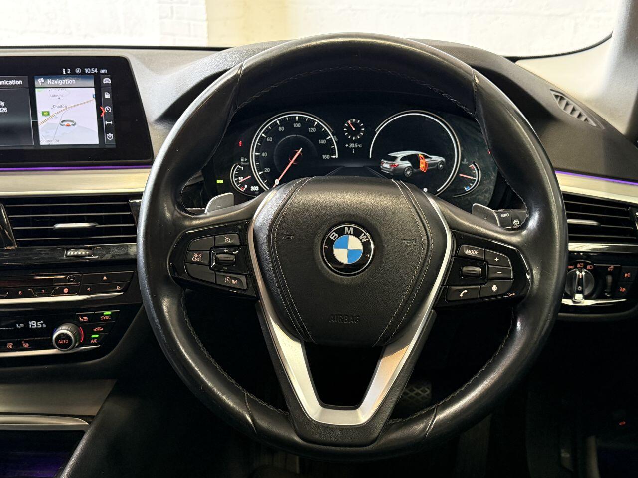 BMW 5 Series view 38