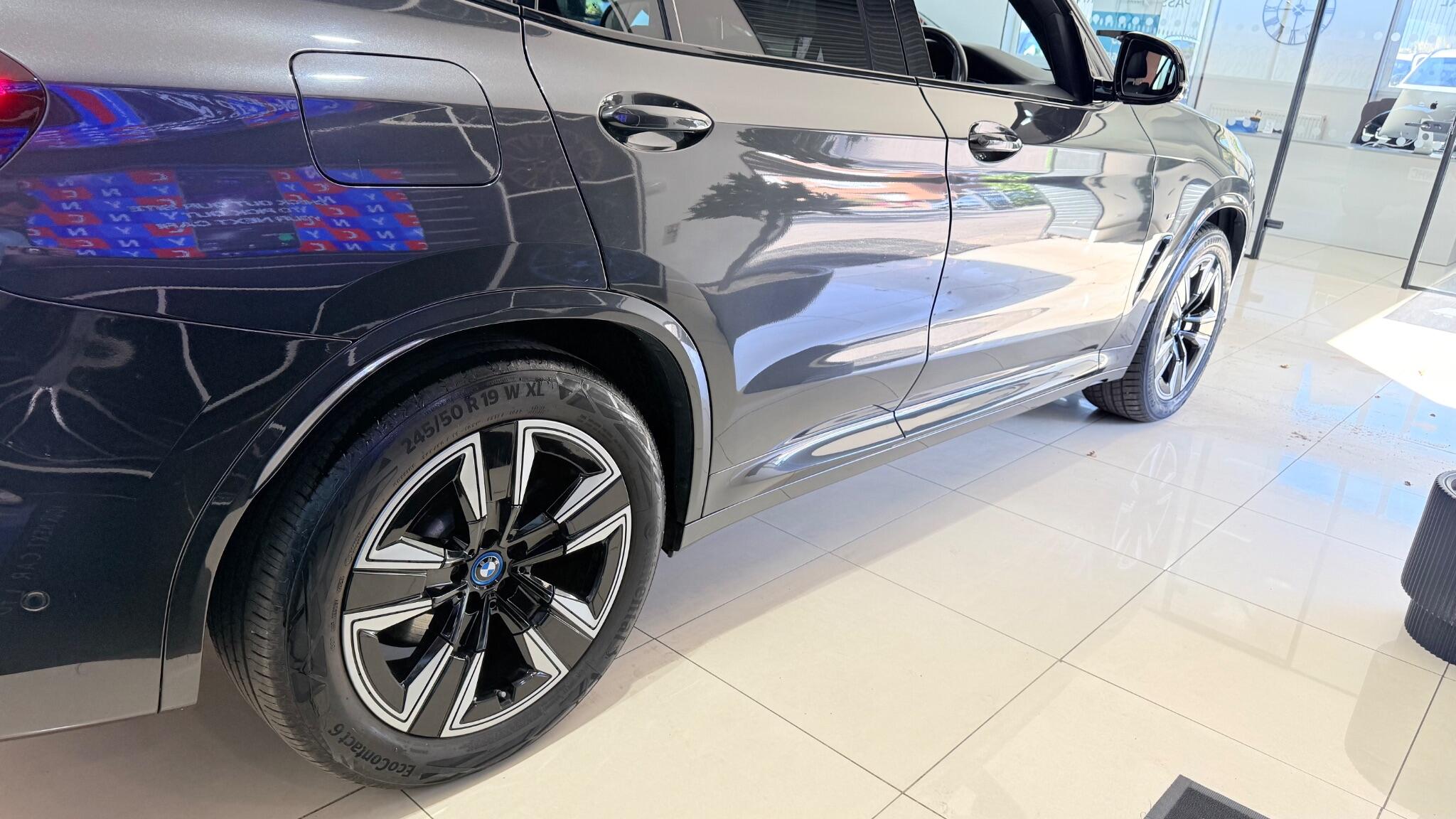 BMW Ix3 view 23