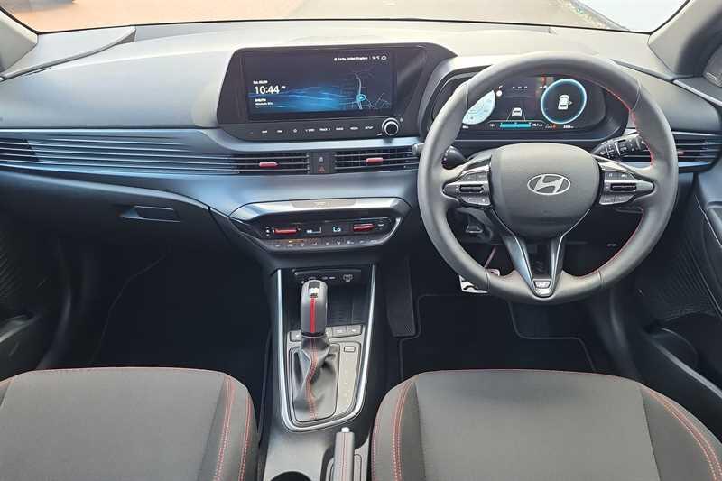 Hyundai i20 view 12