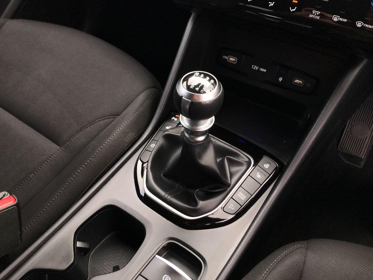 Hyundai Tucson view 22