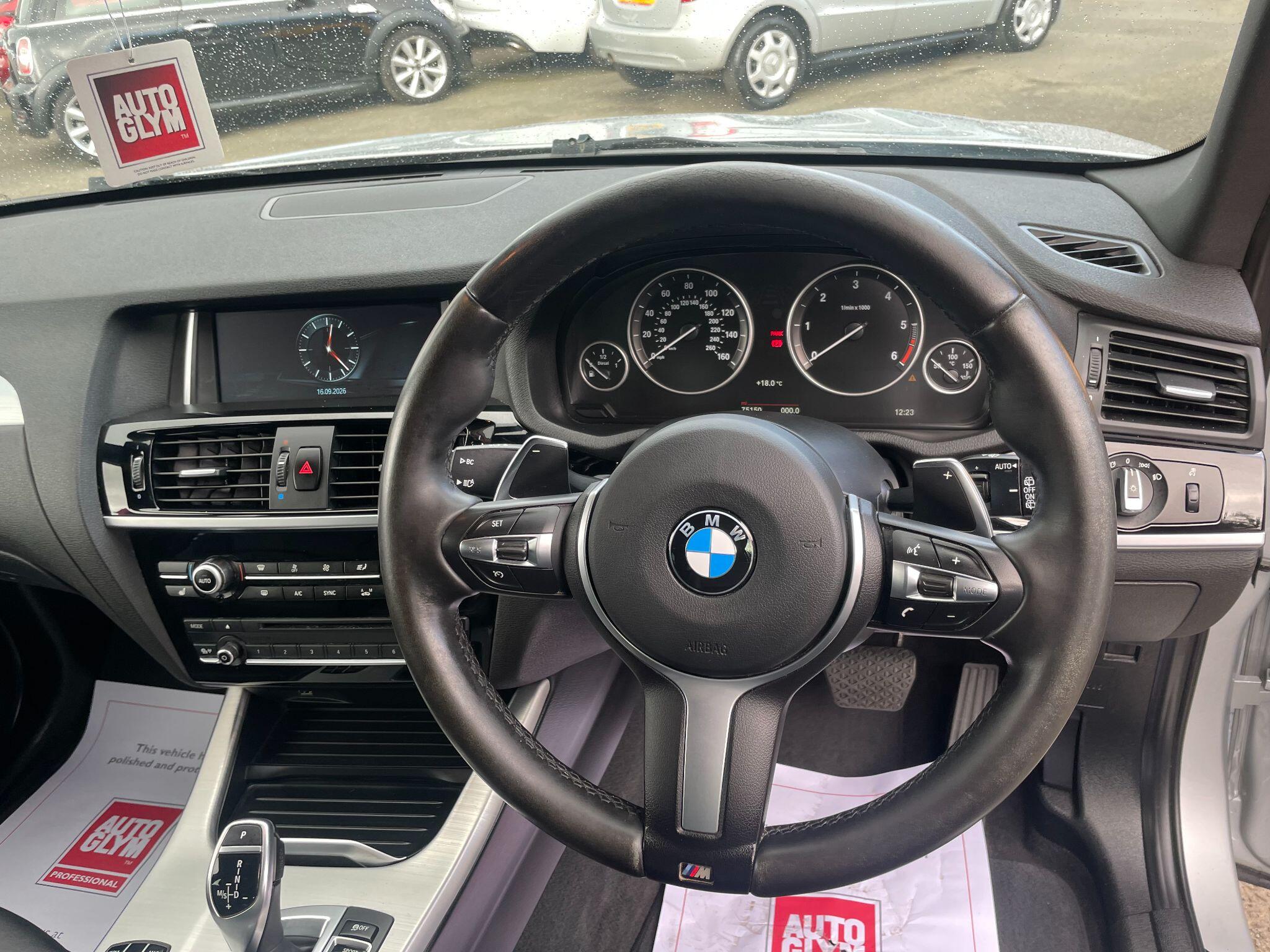 BMW X3 view 18