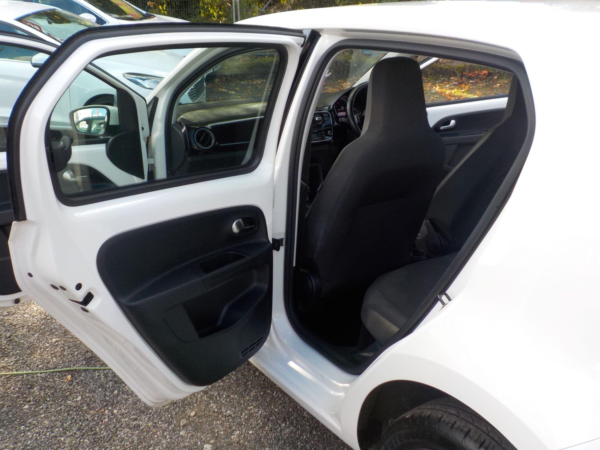 Volkswagen up! 1.0 High up! Euro 5 5dr