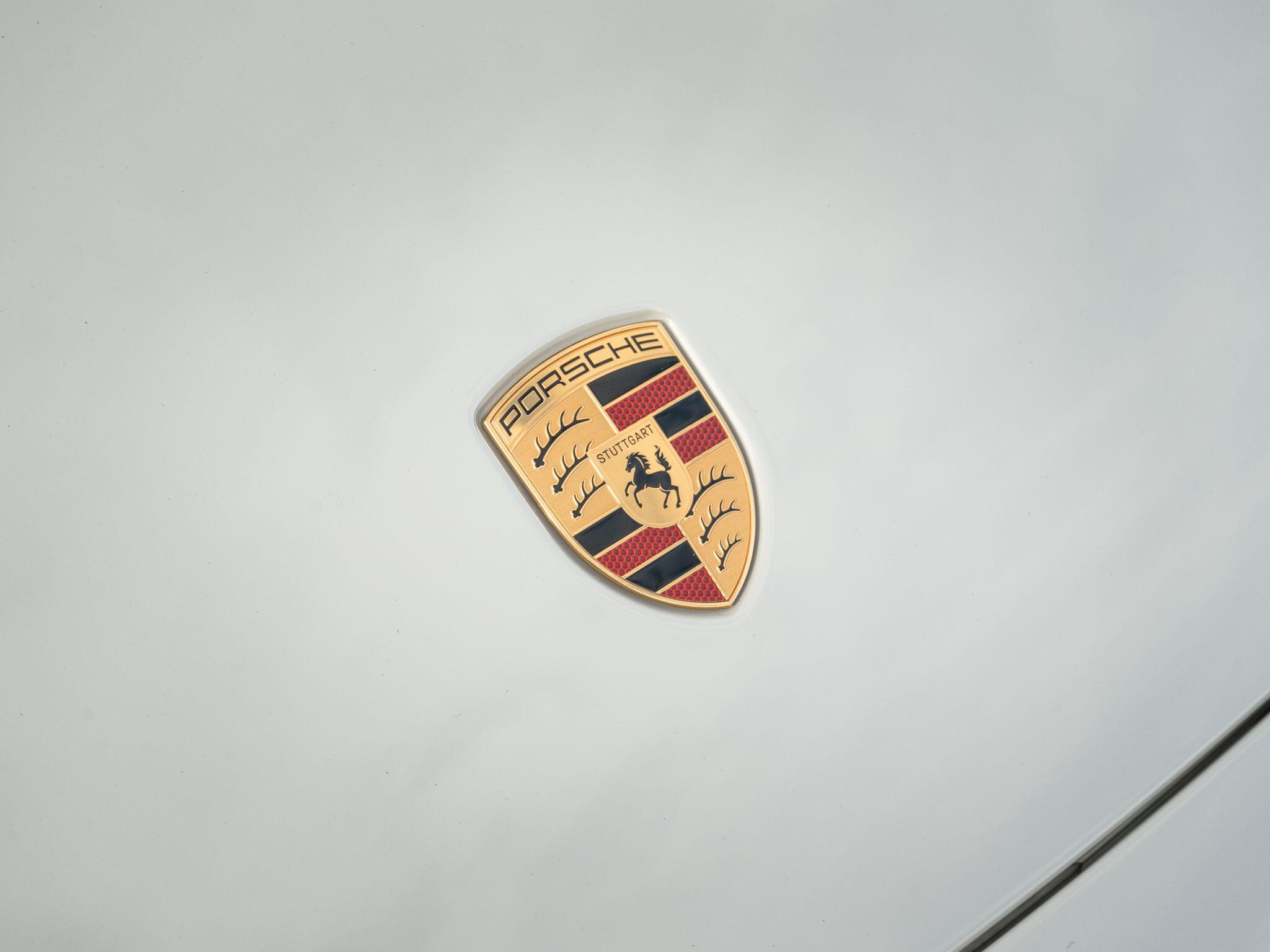 Porsche Taycan view 7