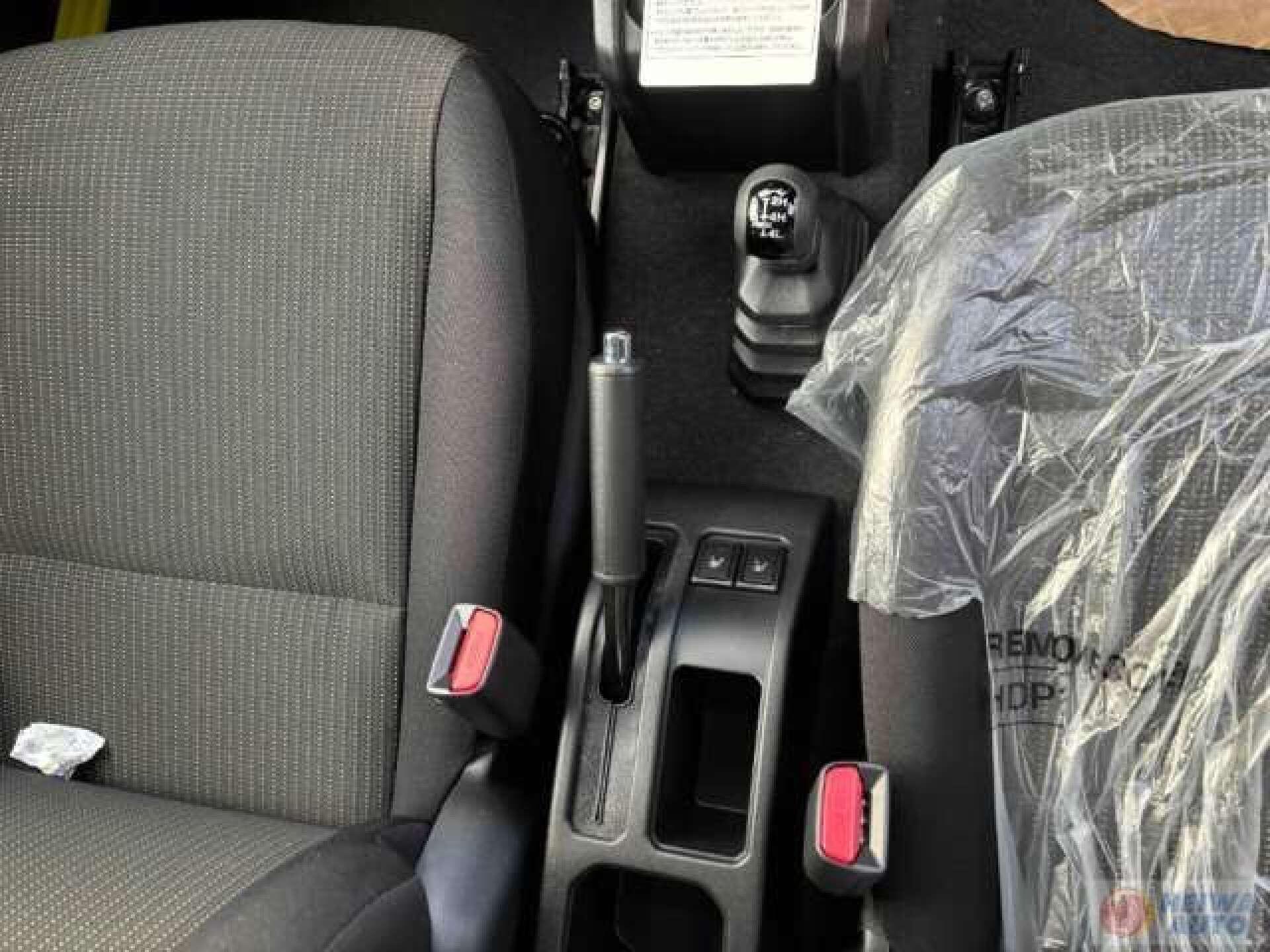Suzuki Jimny view 4