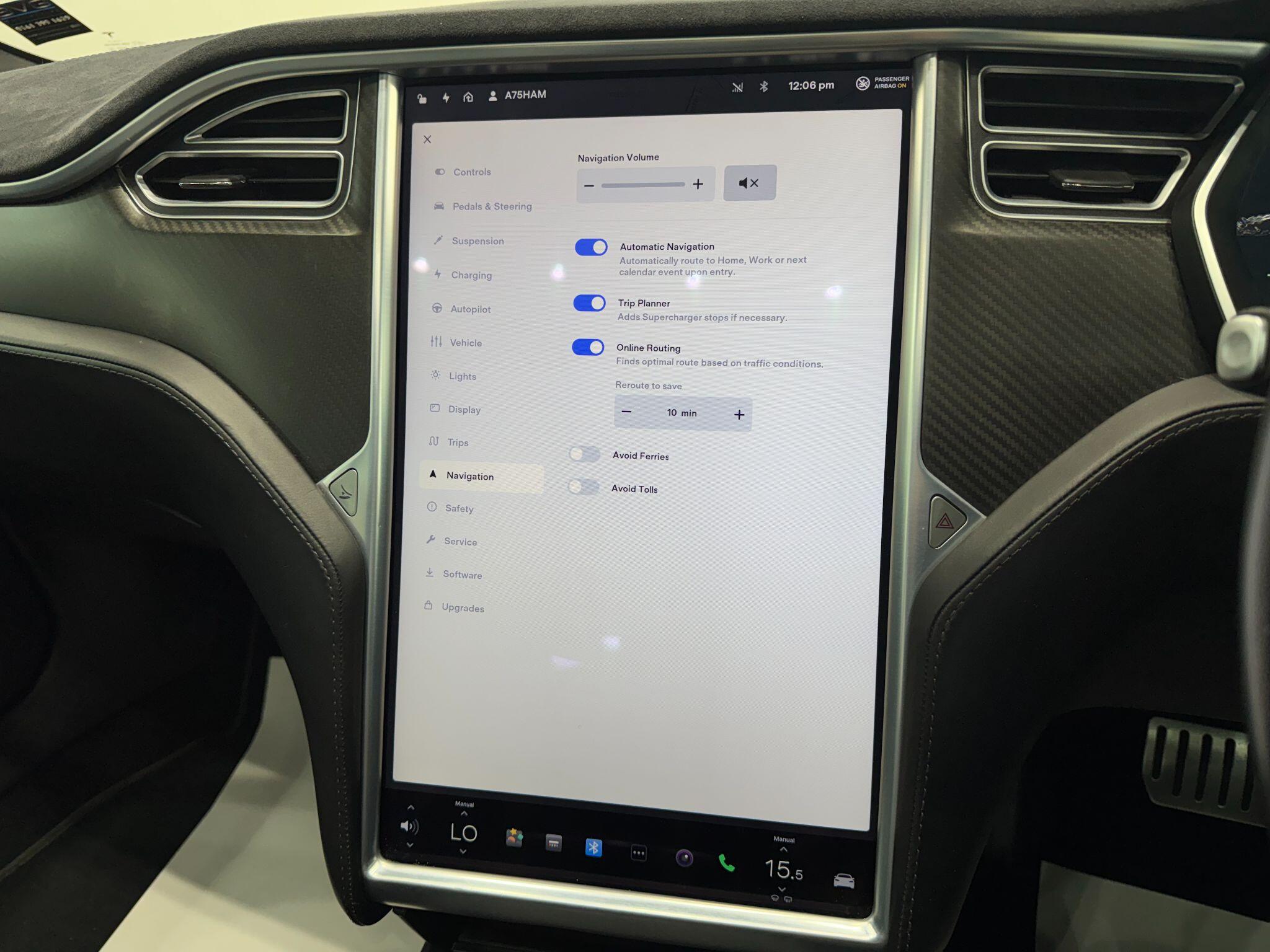 Tesla Model S view 26