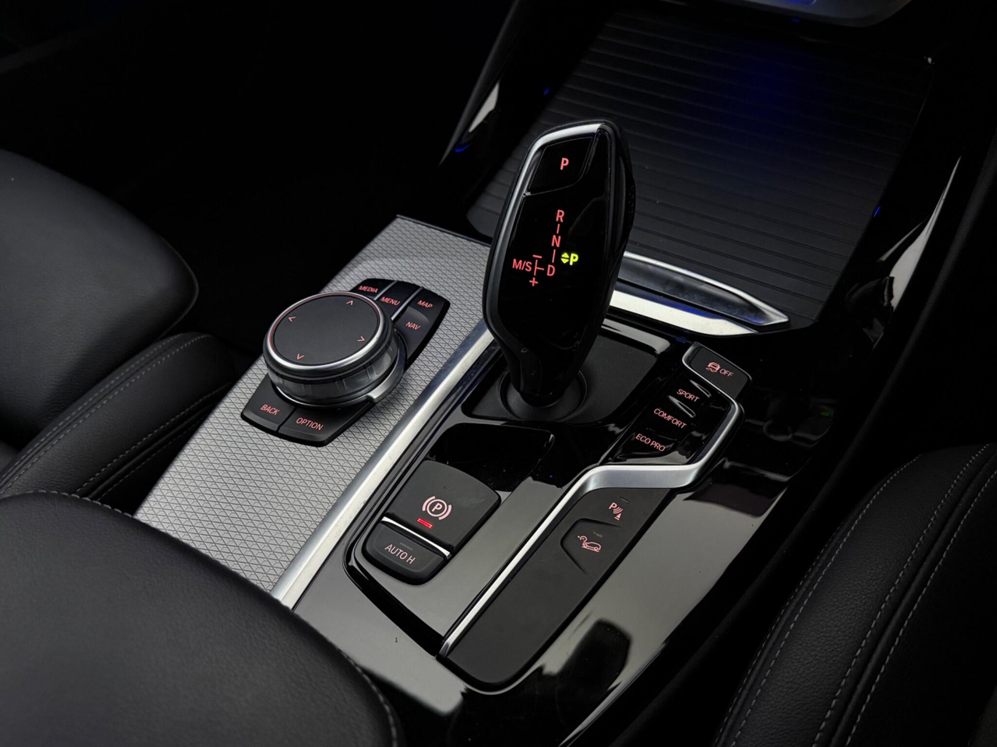 BMW X3 view 19