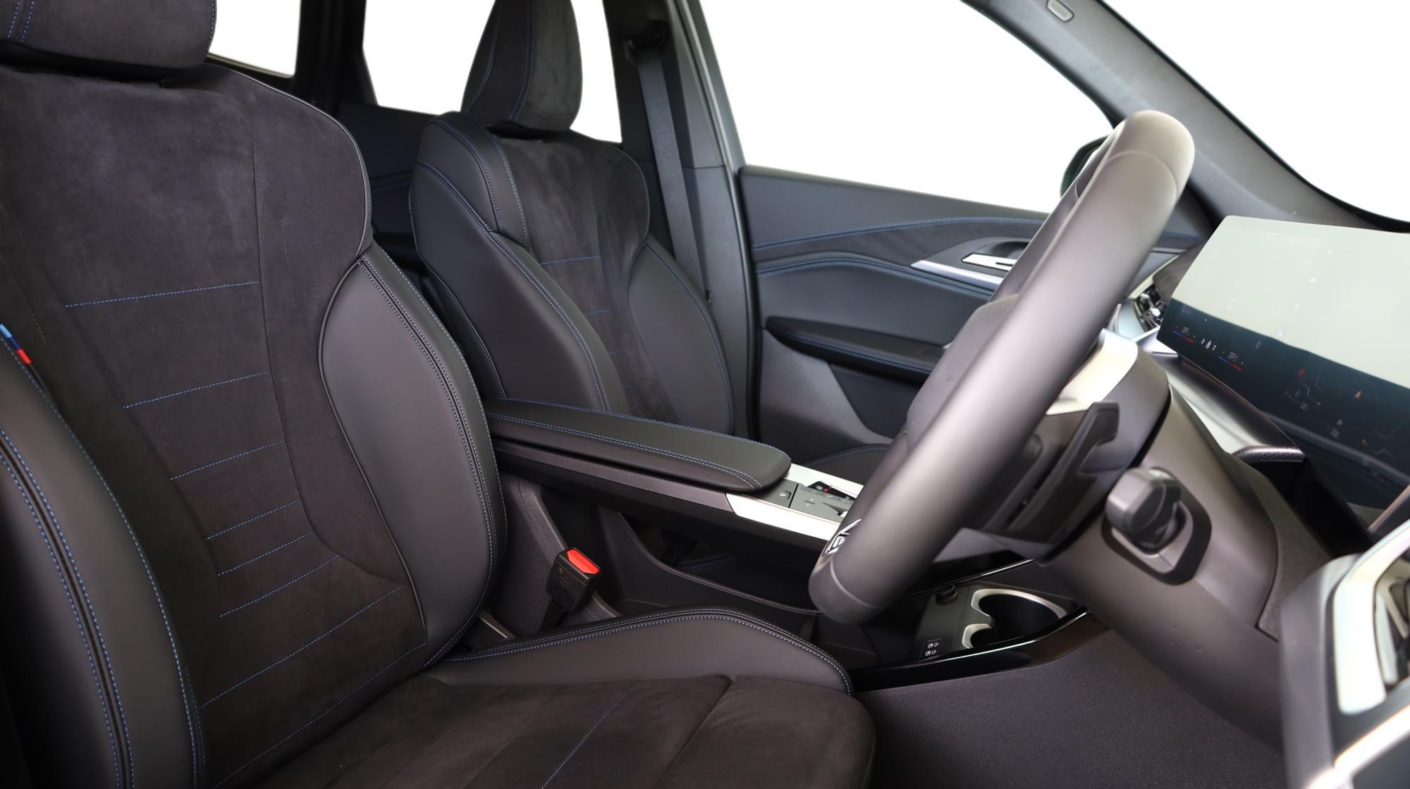 BMW X1 view 11