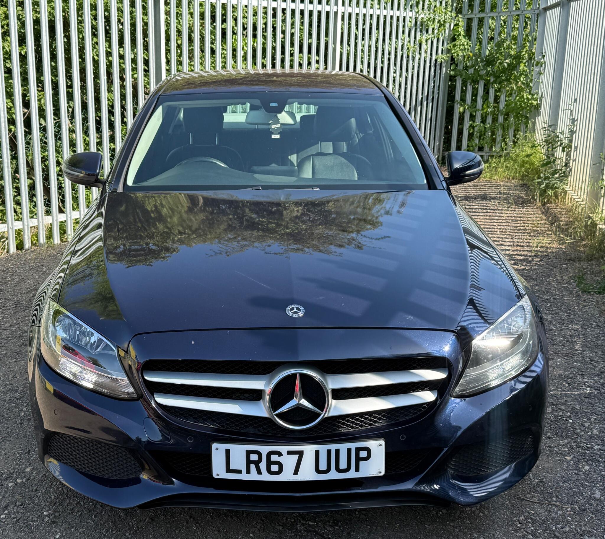 2017 Mercedes-Benz C Class image 2