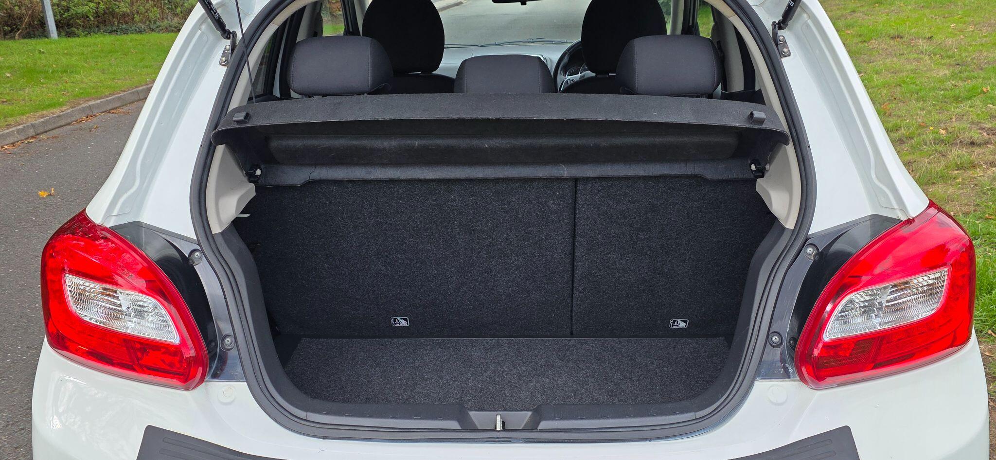 Mitsubishi Mirage view 41