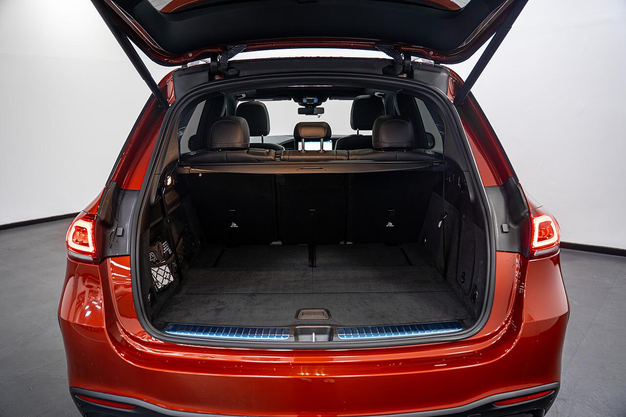 Mercedes-Benz Gle view 18