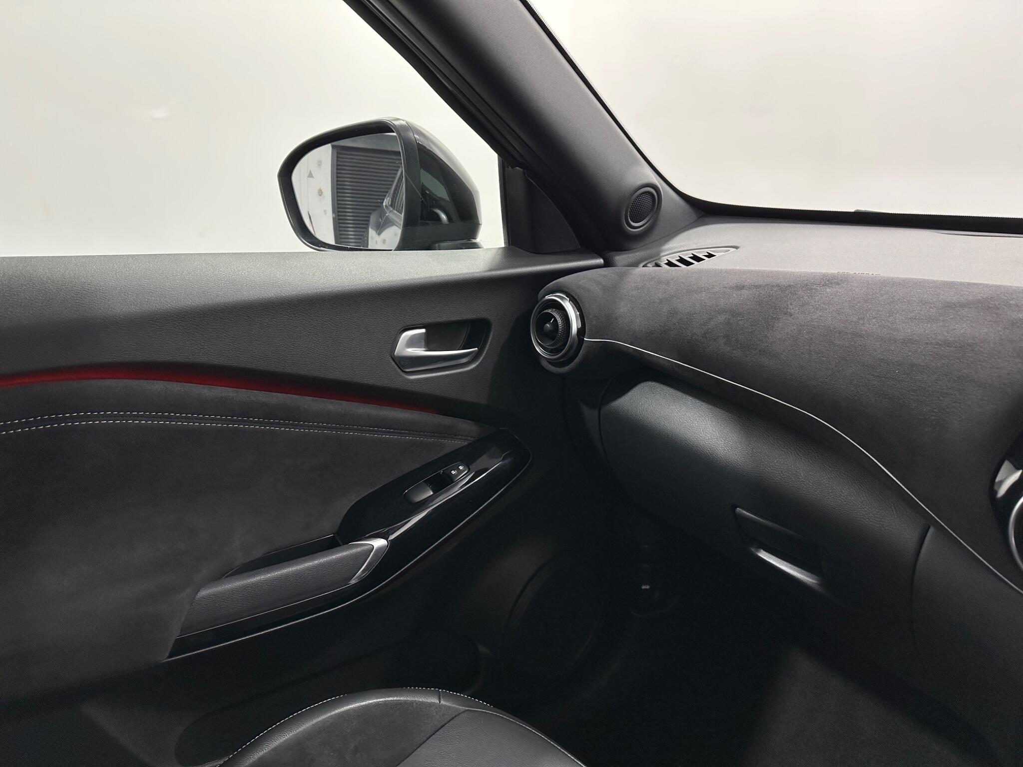 Nissan Juke view 24