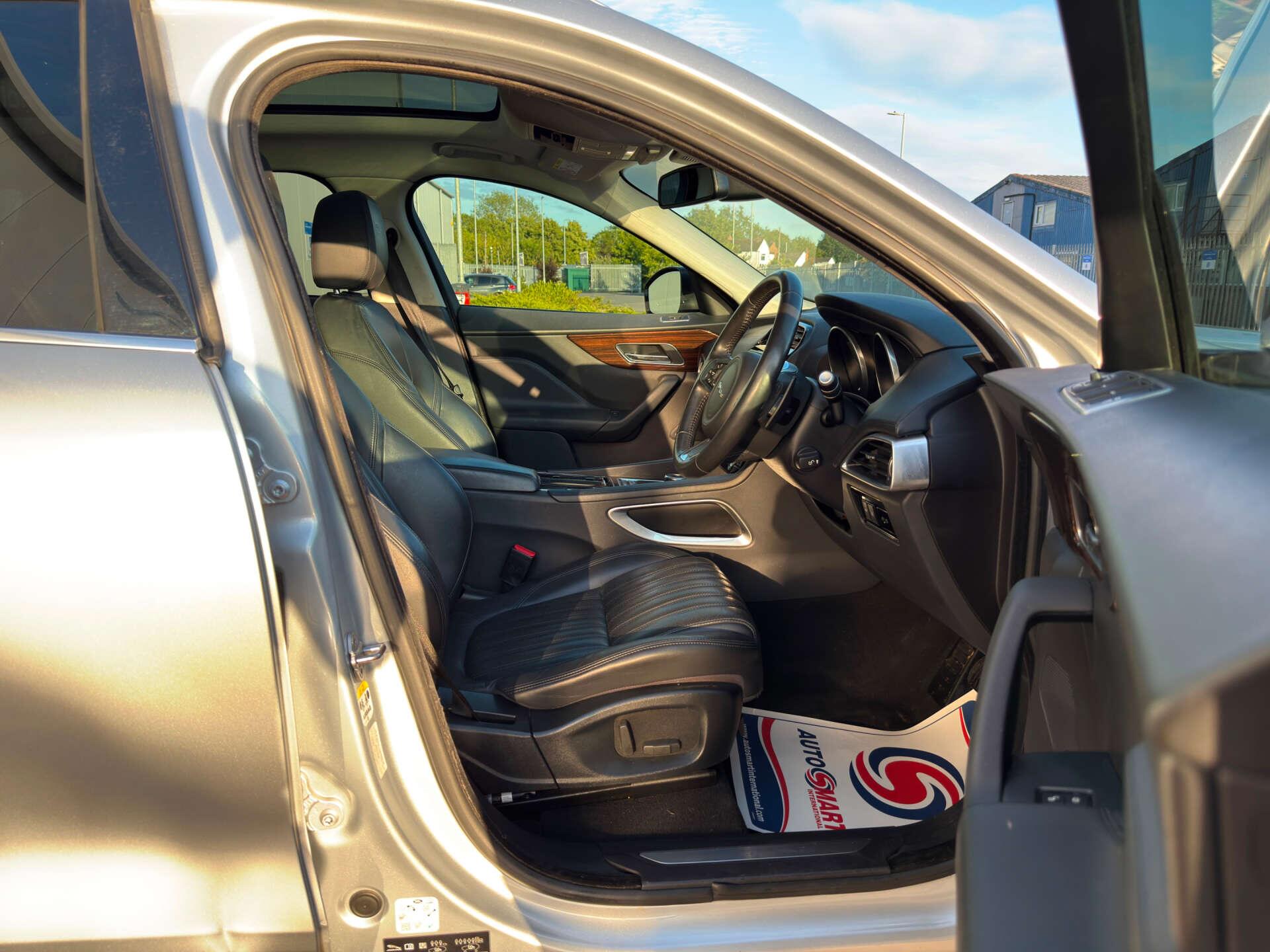 Jaguar F-Pace view 29