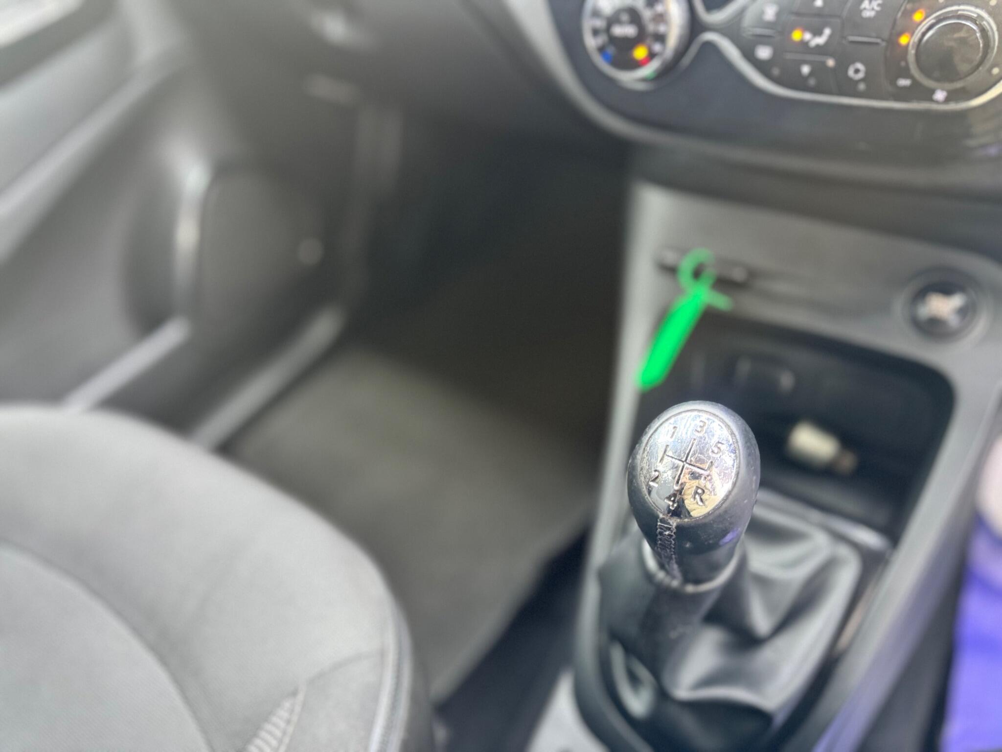 Renault Captur view 32