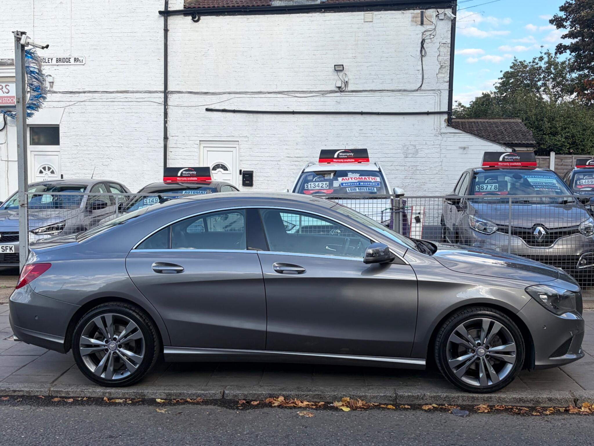 Mercedes-Benz Cla view 2