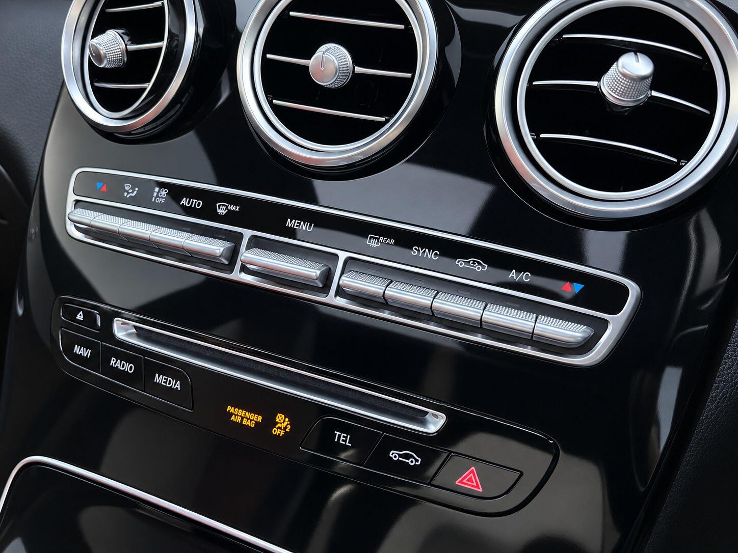 Mercedes-Benz GLC view 31
