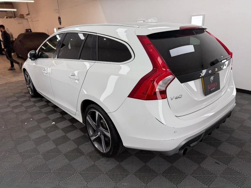 2013 Volvo V60 SOLD 1.6 T4 R-Design Lux Nav Estate 5dr Petrol Powershift Euro 5 (180 ps) • 63,000 miles image 6