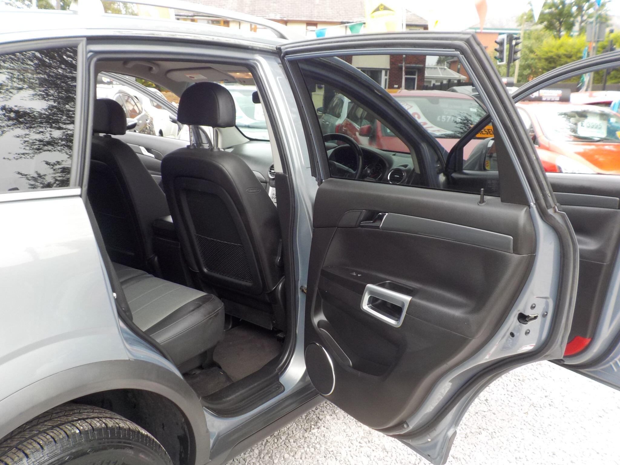 Vauxhall Antara 2.4 Exclusiv 2WD Euro 5 5dr
