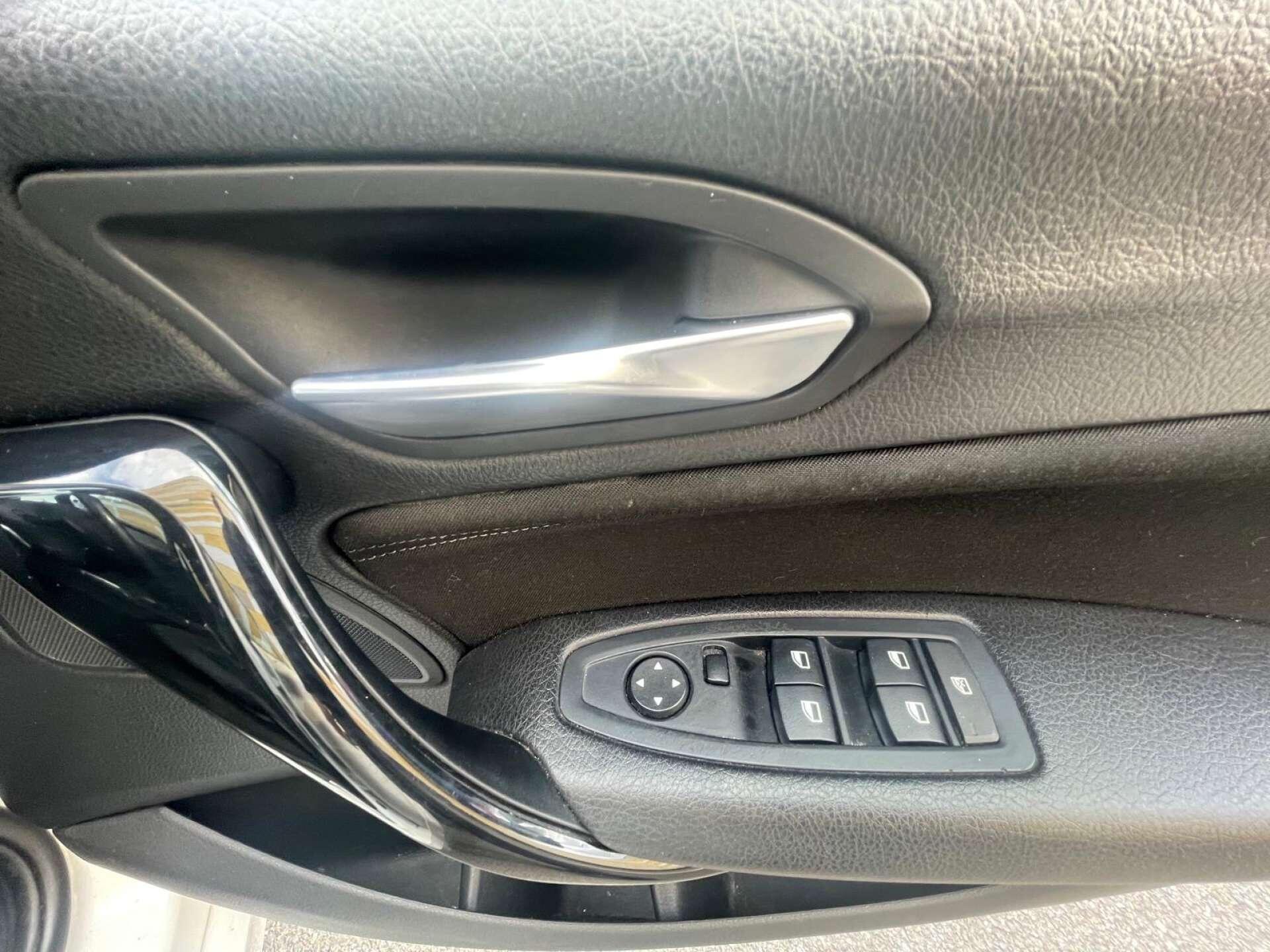 BMW 1 Series view 37