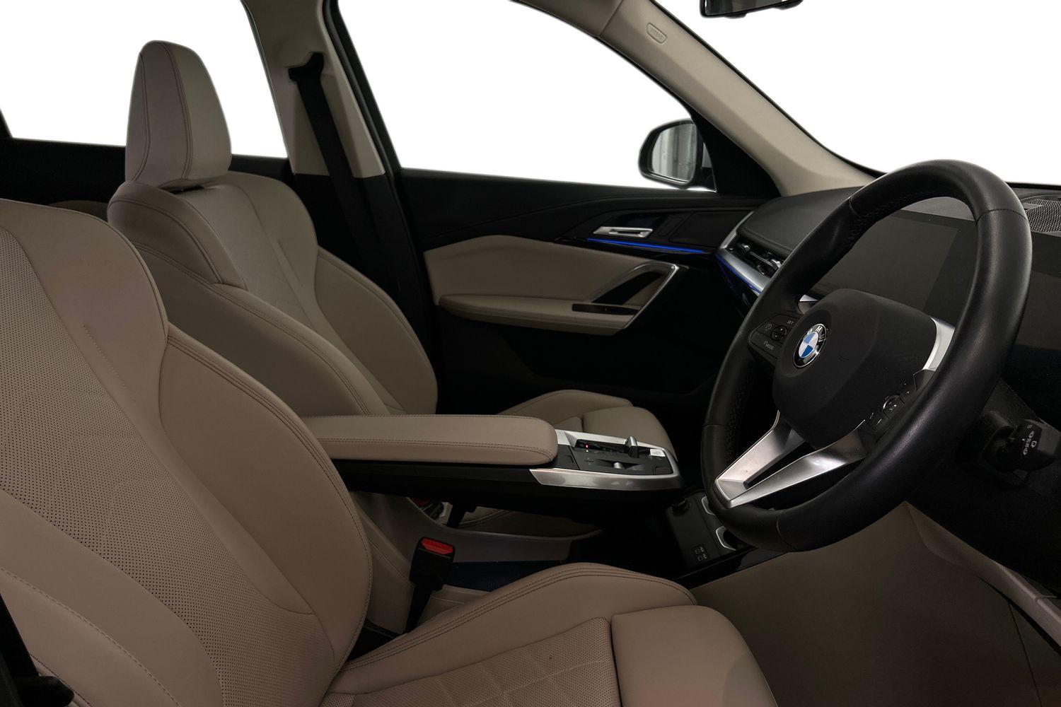 BMW X1 view 12