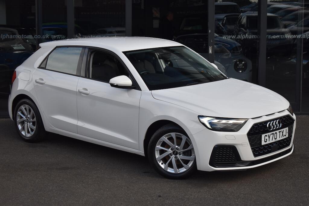 Audi A1 main image