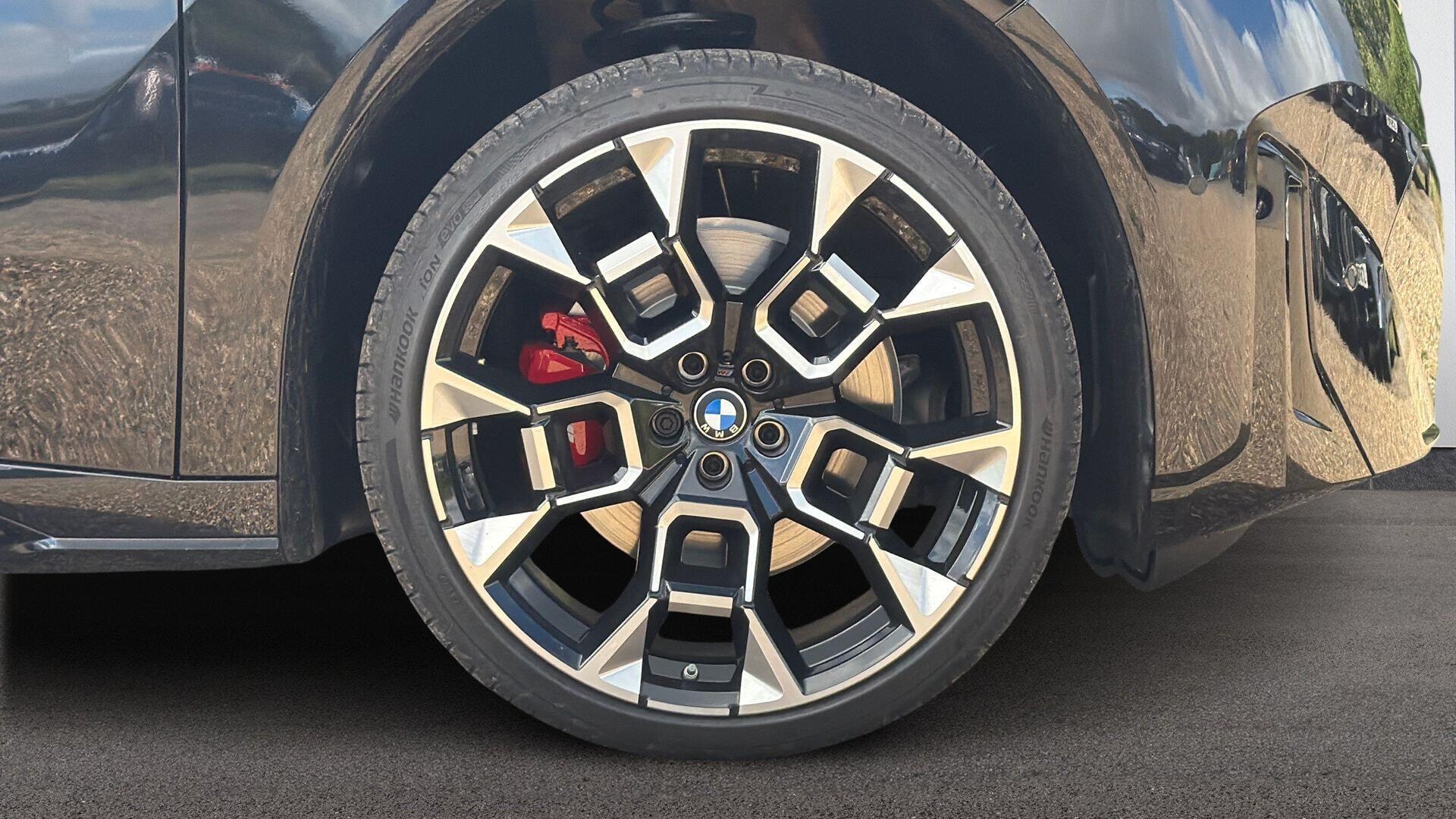 BMW Ix3 view 14