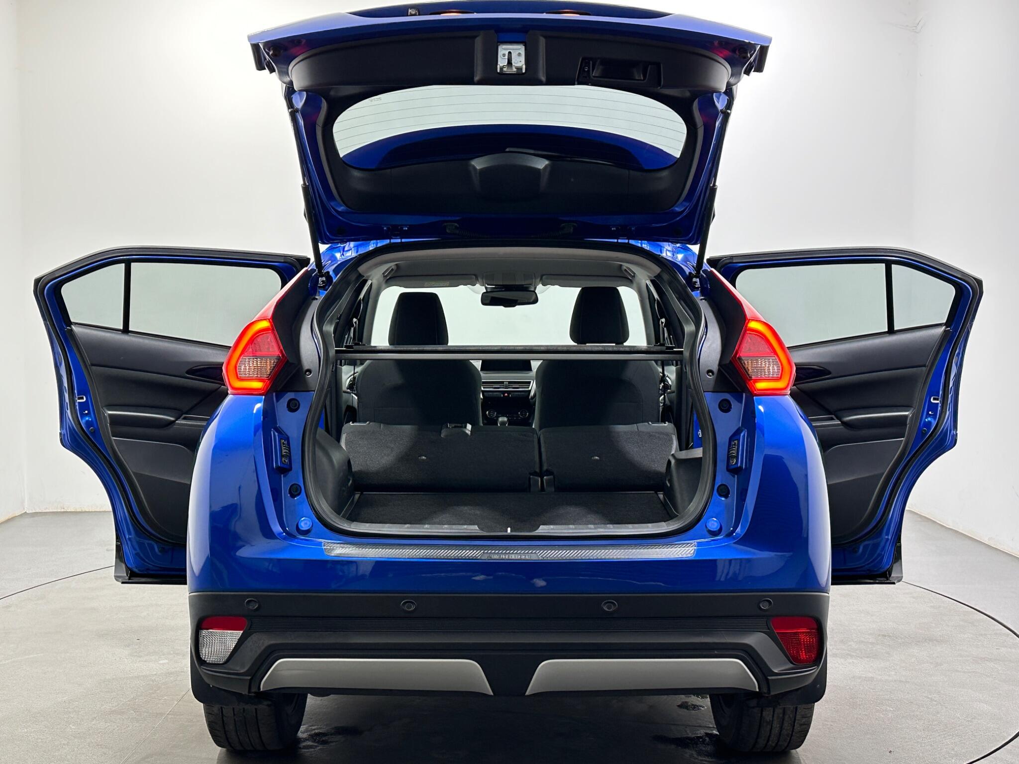 Mitsubishi Eclipse Cross view 44