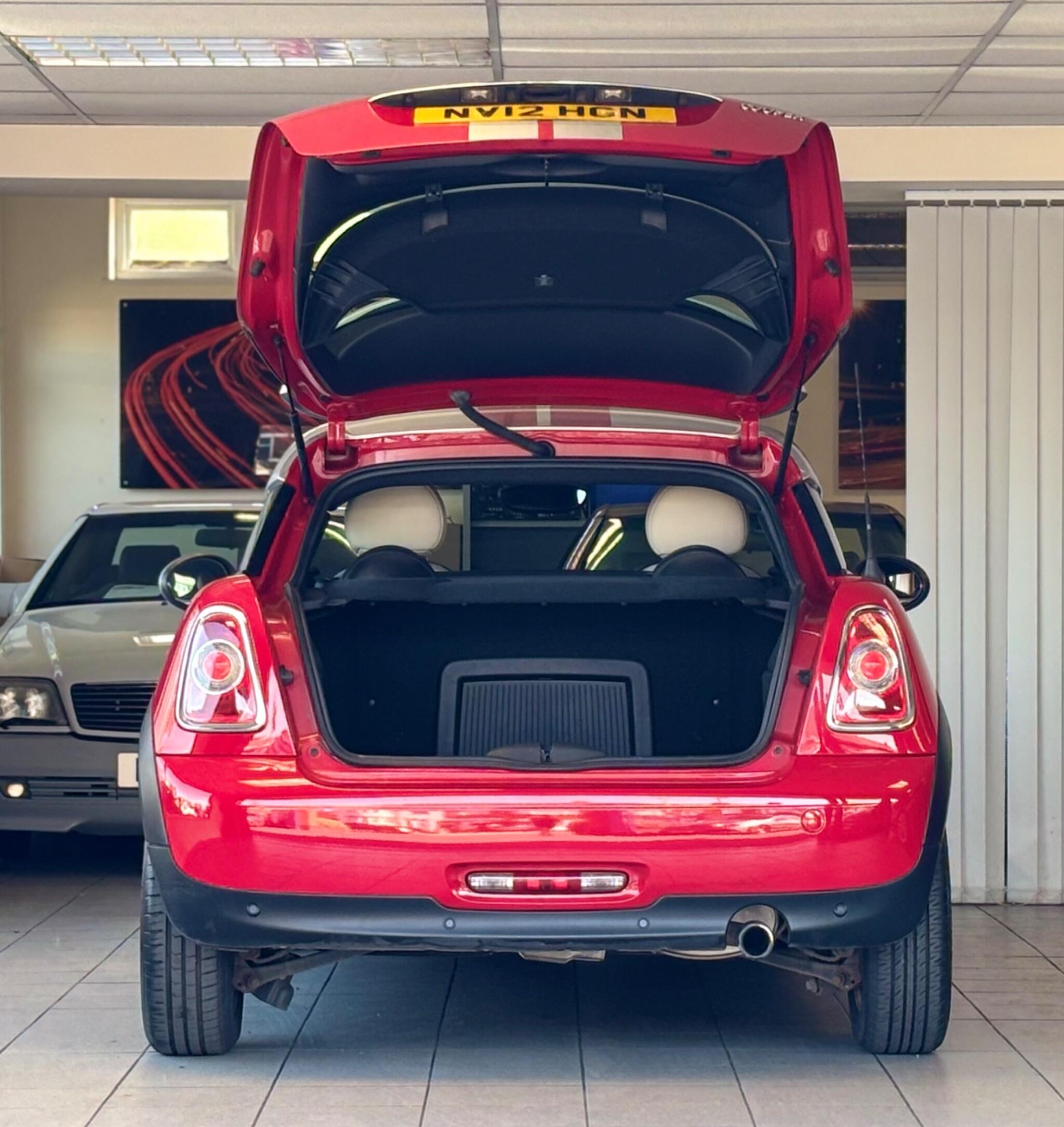 Mini Coupe view 24