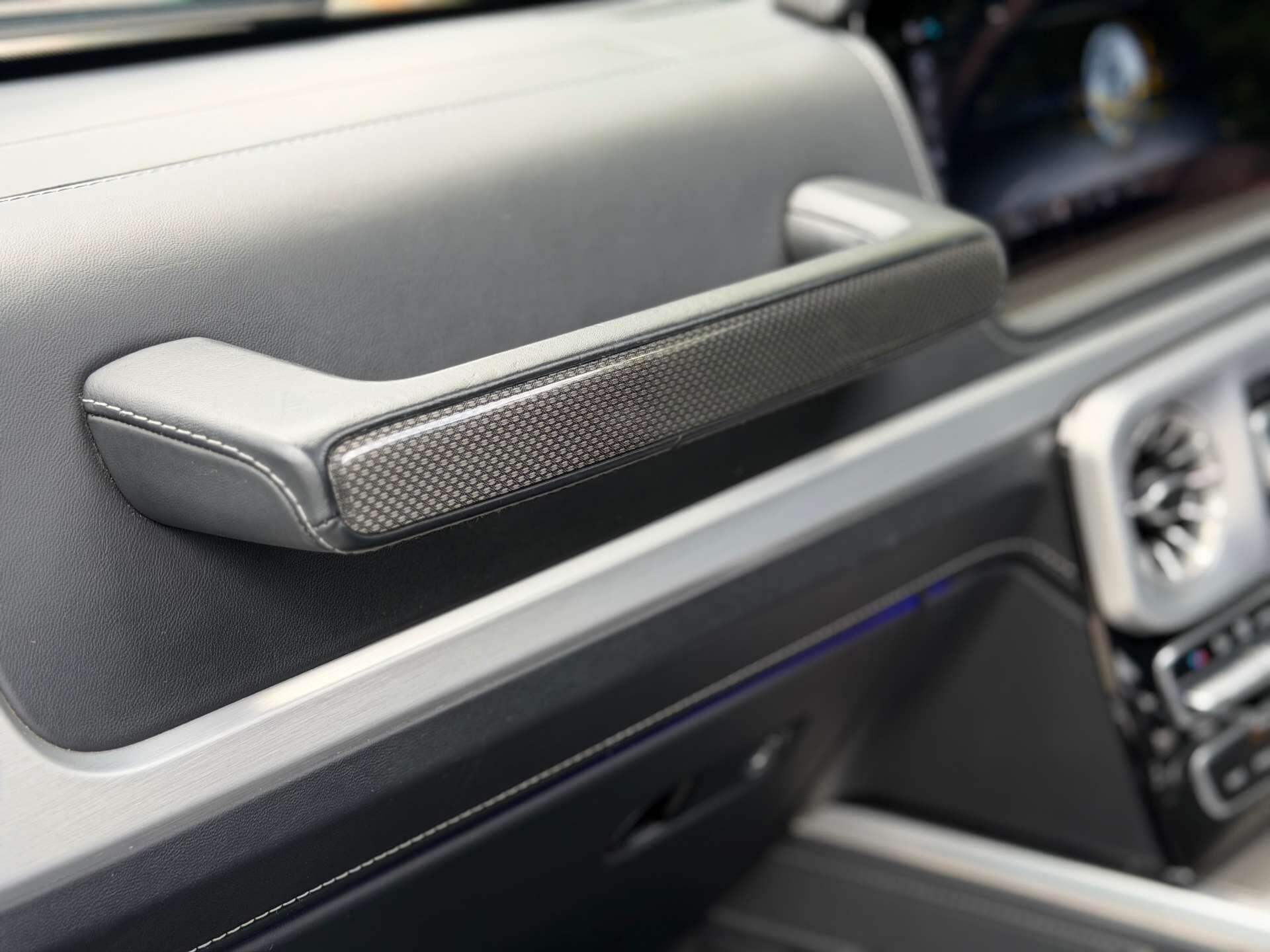 Mercedes-Benz G-Class view 52