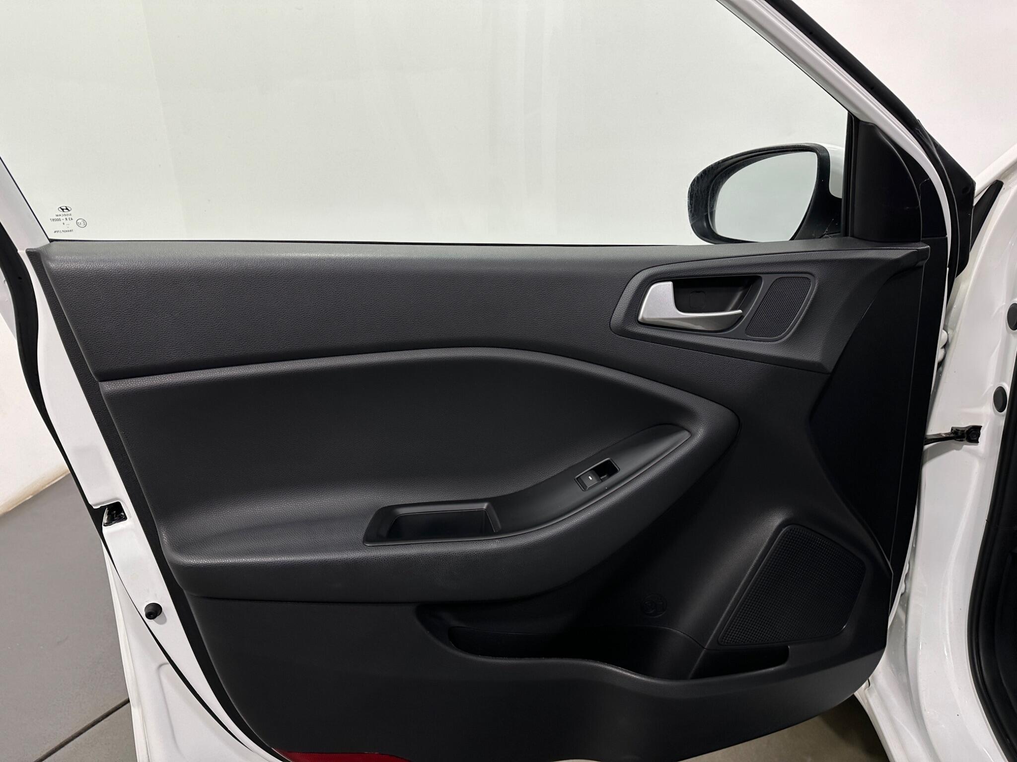 Hyundai I20 view 36