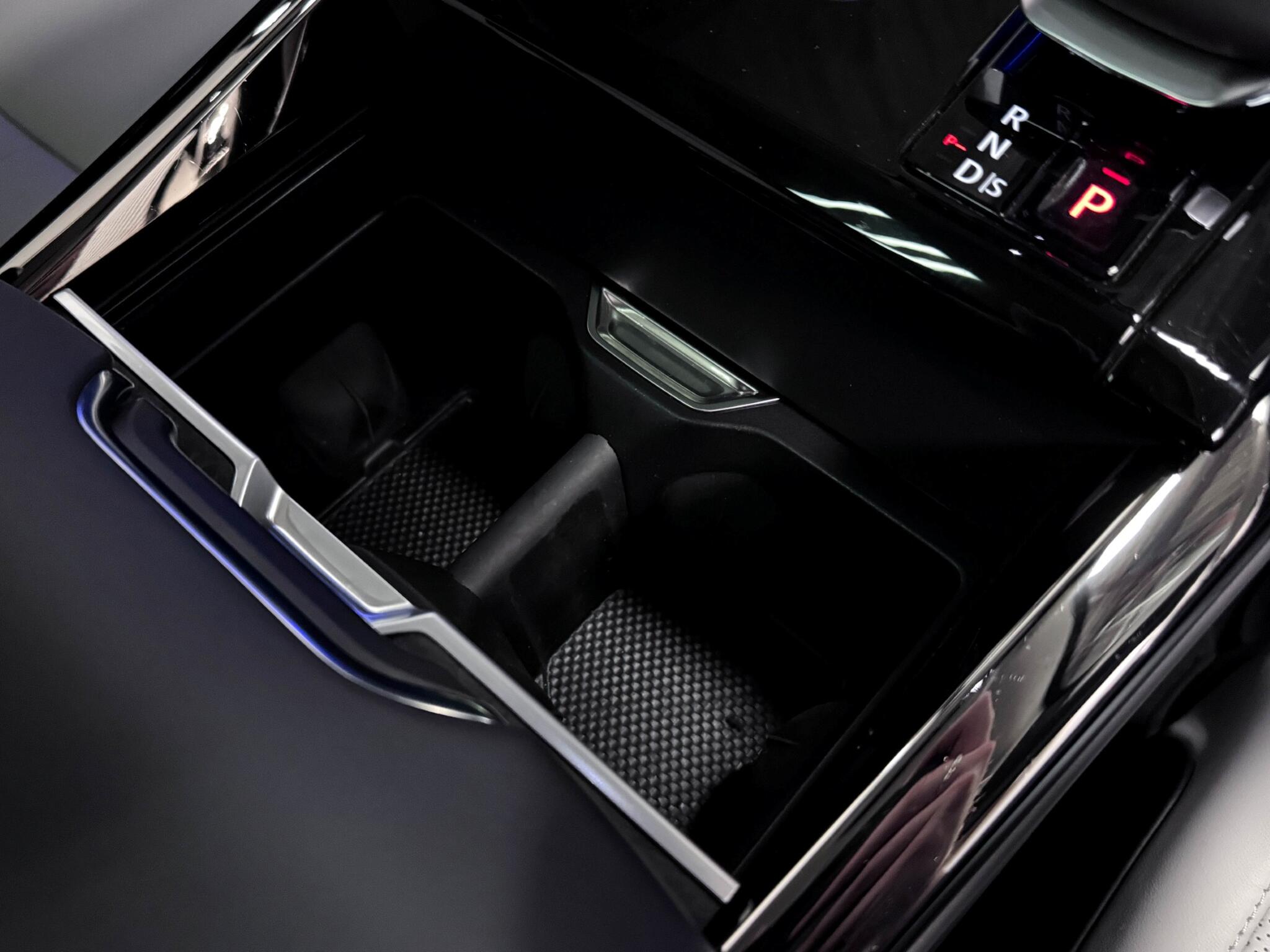 Land Rover Range Rover Sport view 36