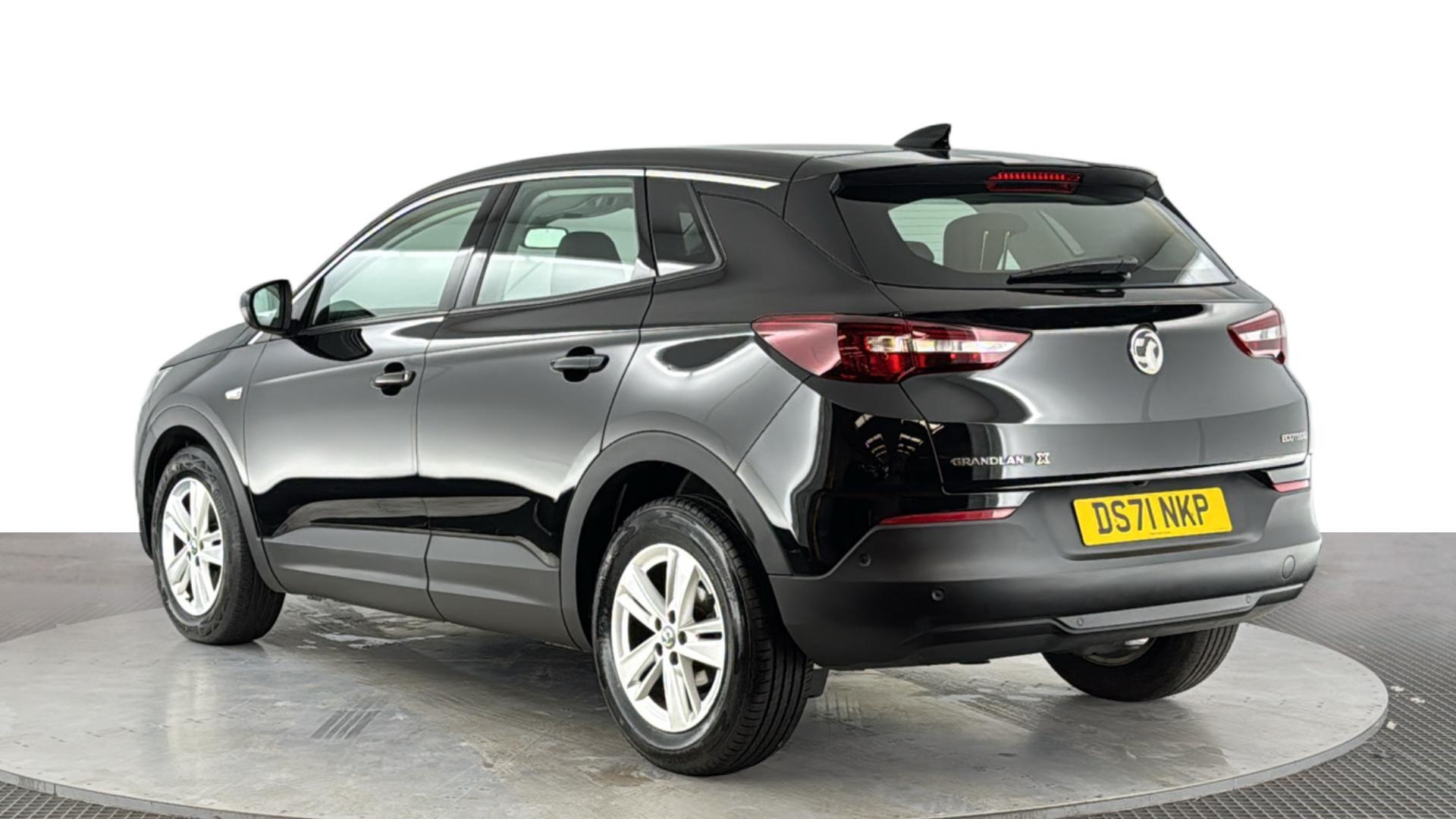 Vauxhall Grandland X view 6