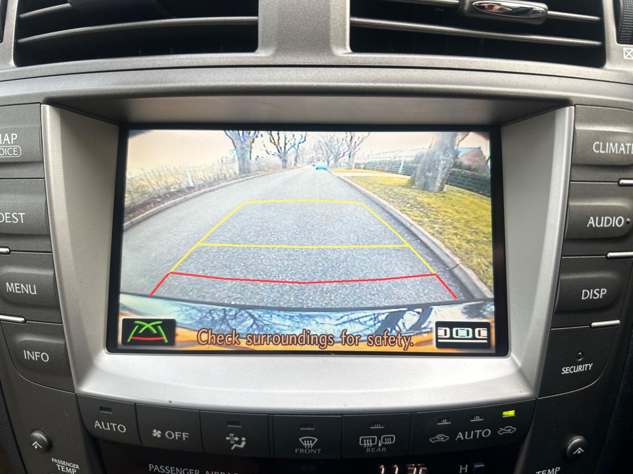 2008 Lexus IS image 30