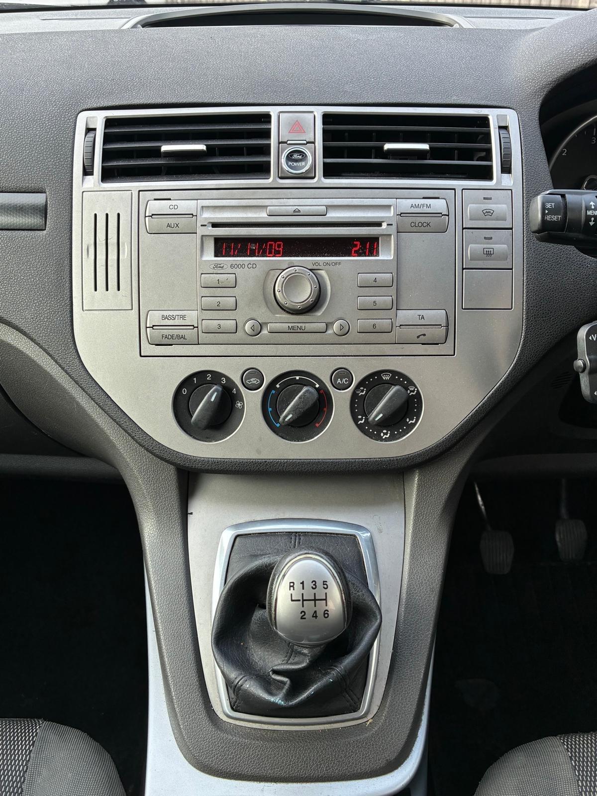 Ford Kuga view 20