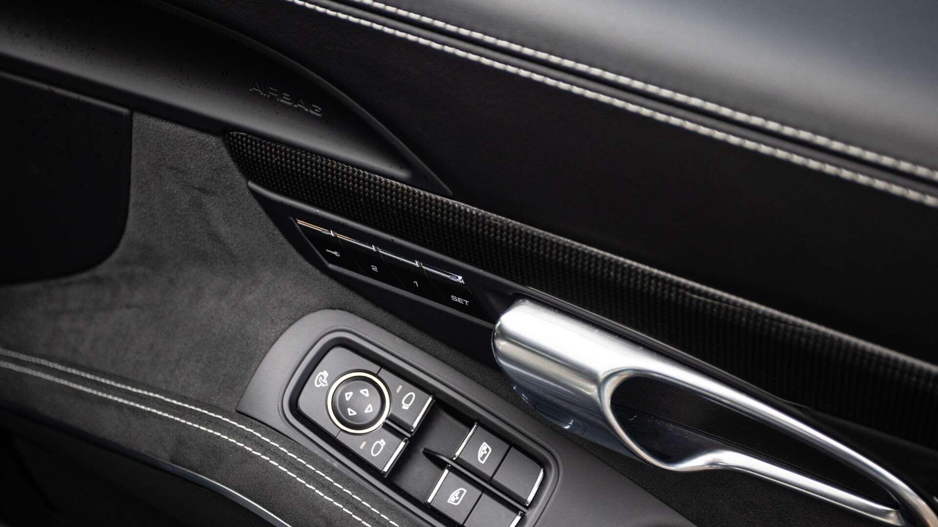 Porsche Boxster view 28